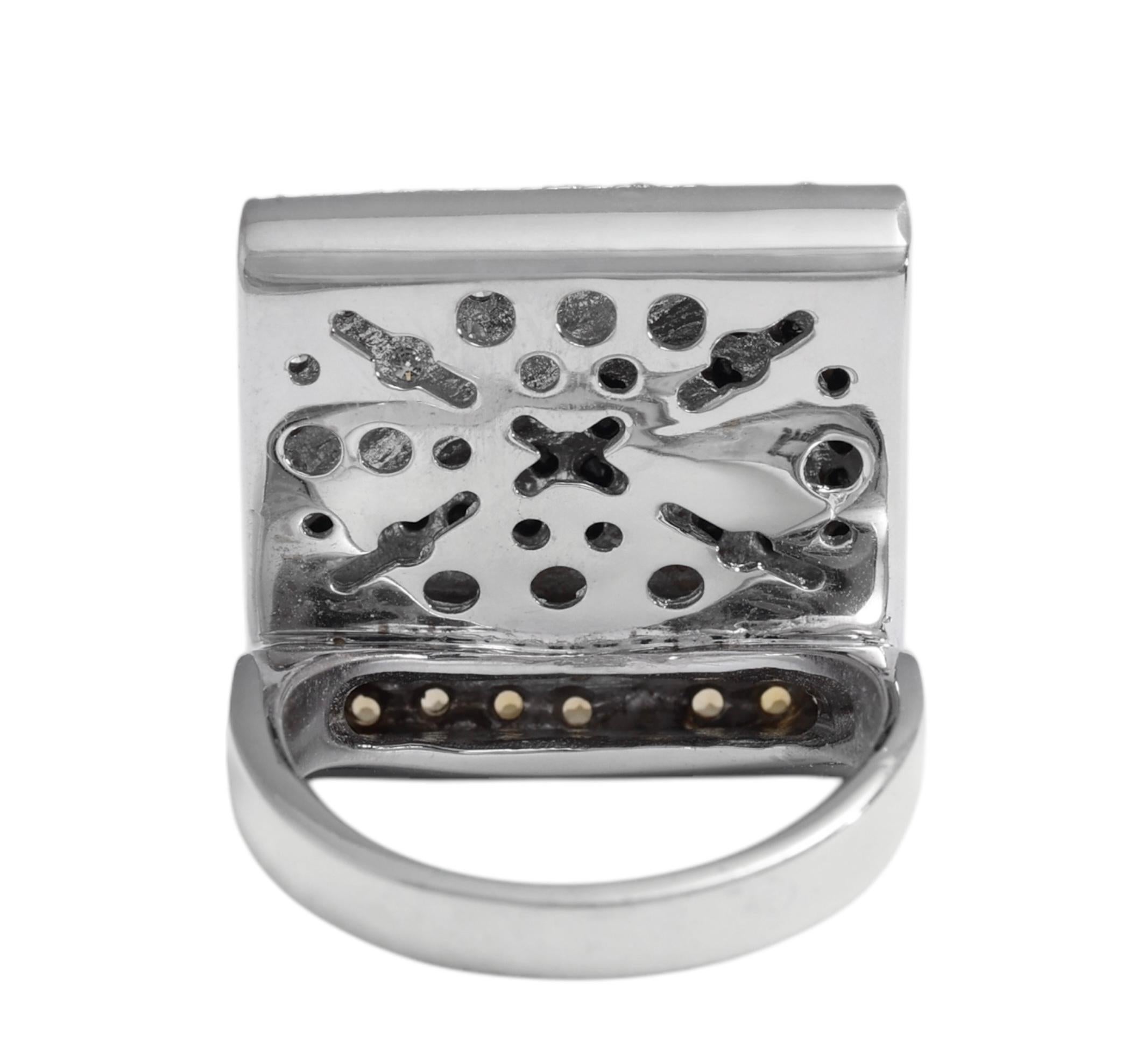 18 Kt Multi Color Diamond & Semi Precious Stones Ring For Sale 3