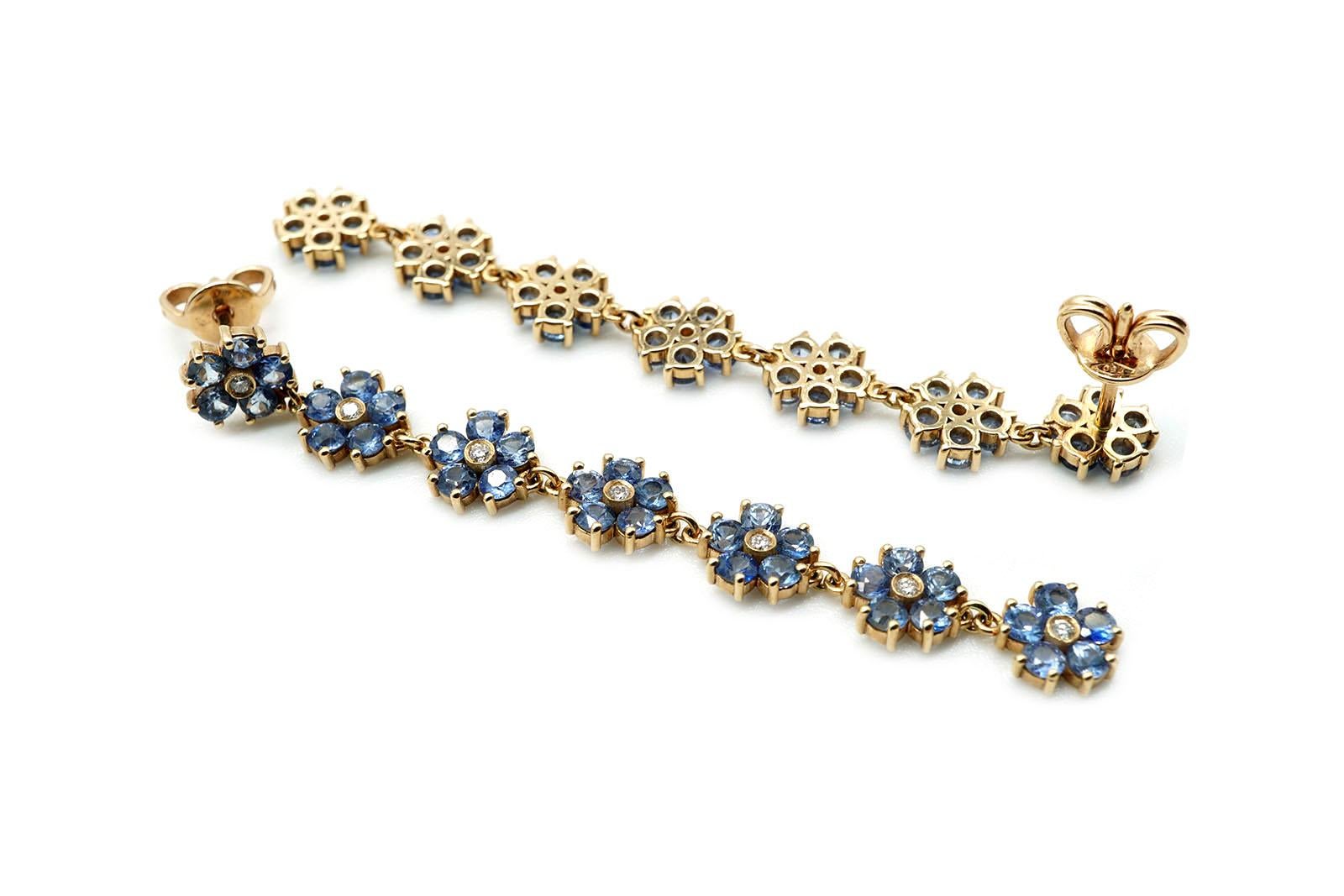 Women's or Men's 18 Kt Pink Gold, Blue Sapphires and Diamonds Daisy Chandelier Earrings For Sale