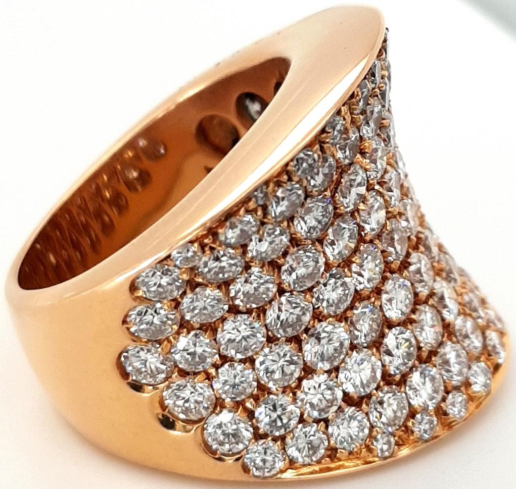 Modern 18kt Pink Gold Cocktail Ring with 5.80ct Pavé Set Brilliant Cut Diamonds For Sale