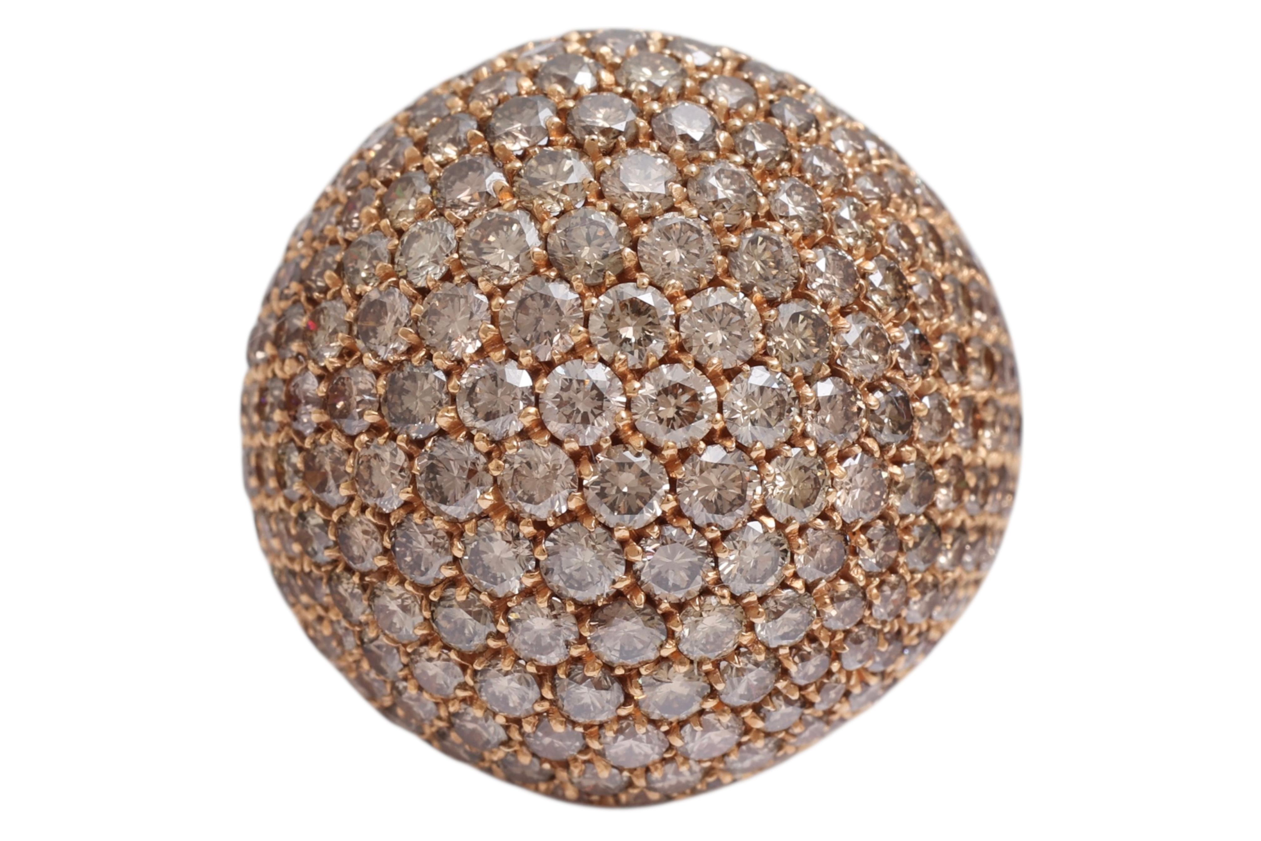PINK GOLDEN RING WITH COGNAC DIAMONDS

MATERIAL: 18 kt pink gold

SIZE: 55 ( can be resized for free)

WEIGHT:  14,60 grams / 9.40 dwt / 0.515 oz

DIAMONDS: cognac natural earth mined diamonds ( together 5,92 Cts)

 