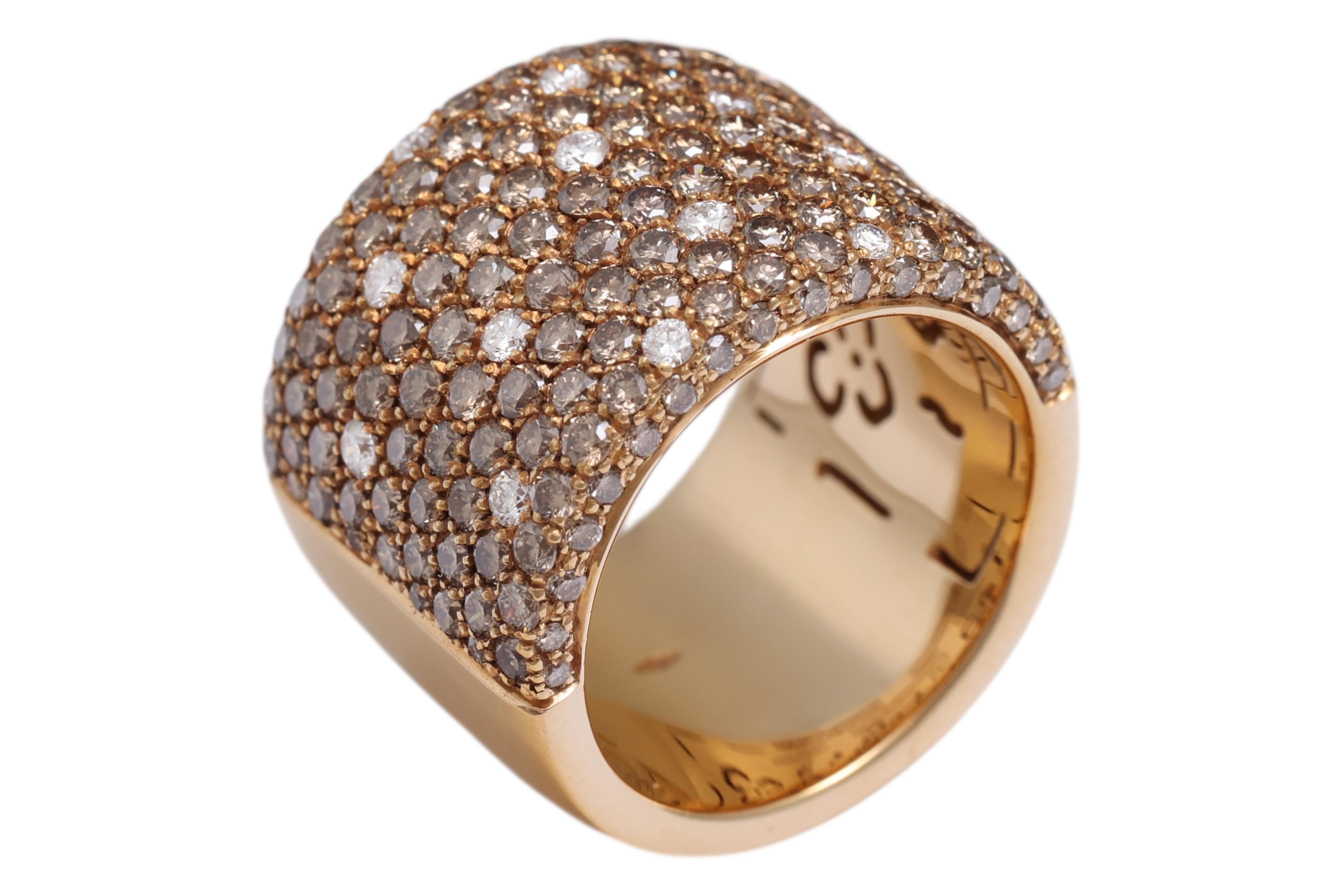 18 Kt Pink Gold Cognac & White Color 4.07 Ct Diamonds Pavé Set Ring For Sale 4