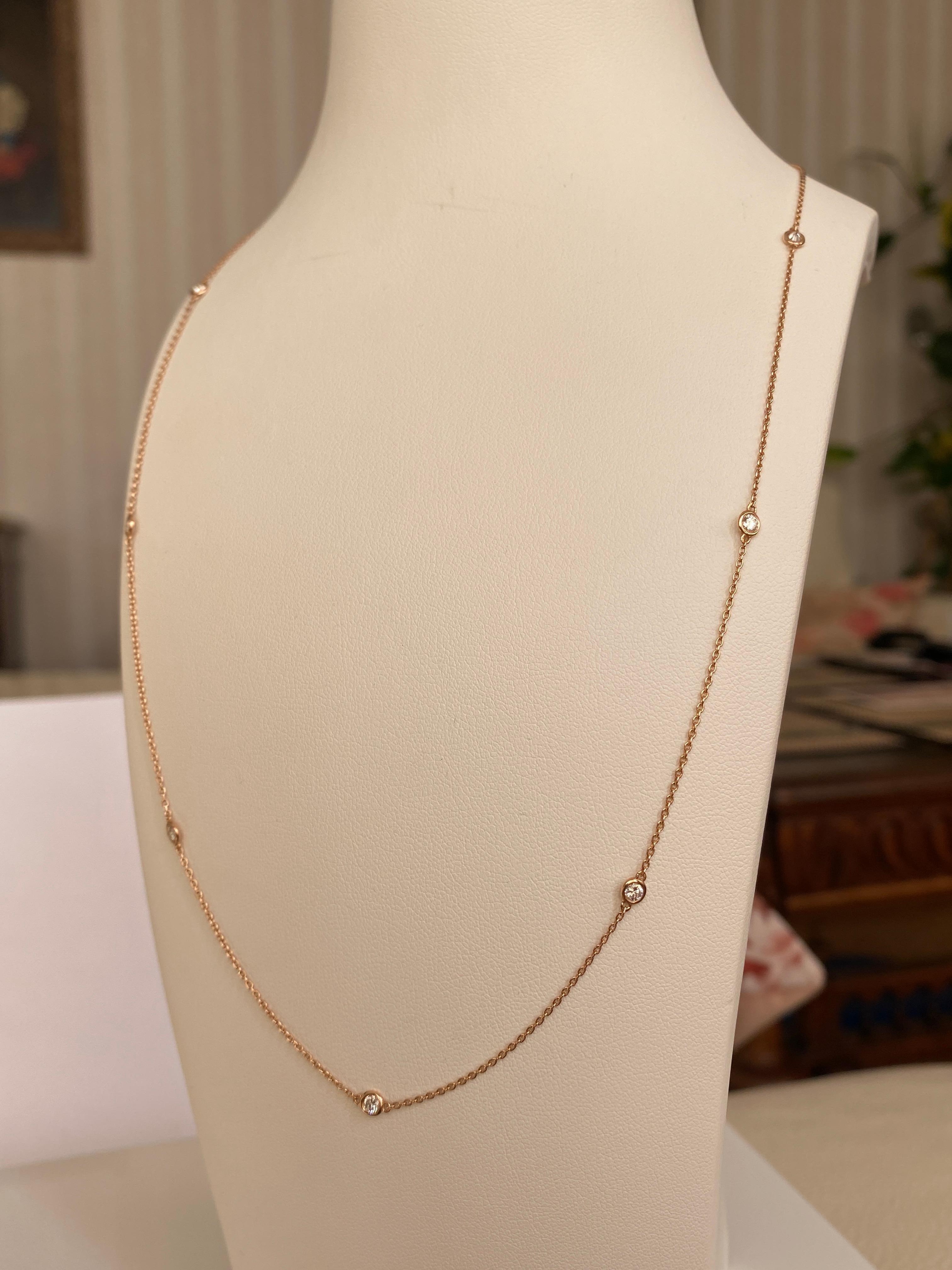 Offered in new condition, 18-carat pink gold necklace set with 8 brilliant-cut diamonds of approx. 0.40 ct G/VS/SI. 
Contents of necklace: 18 KT (stamped 750) 
Diamonds – approx. 0.40 ct G/VS/SI
 Weight: 2.6 grams
 Necklace length: 49 cm .
Delivered