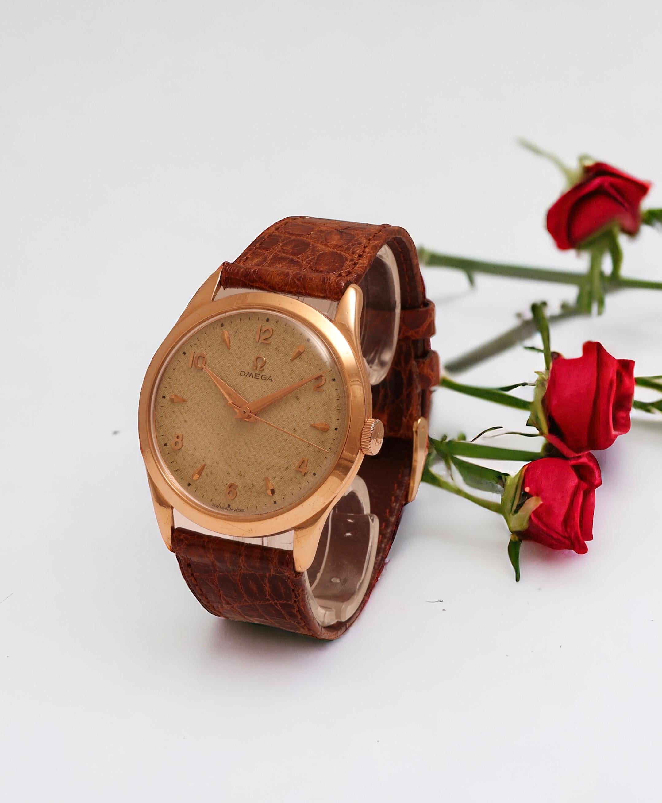 18 kt. Pink Gold Omega Honeycomb Ref 2624, Manual Winding For Sale 5