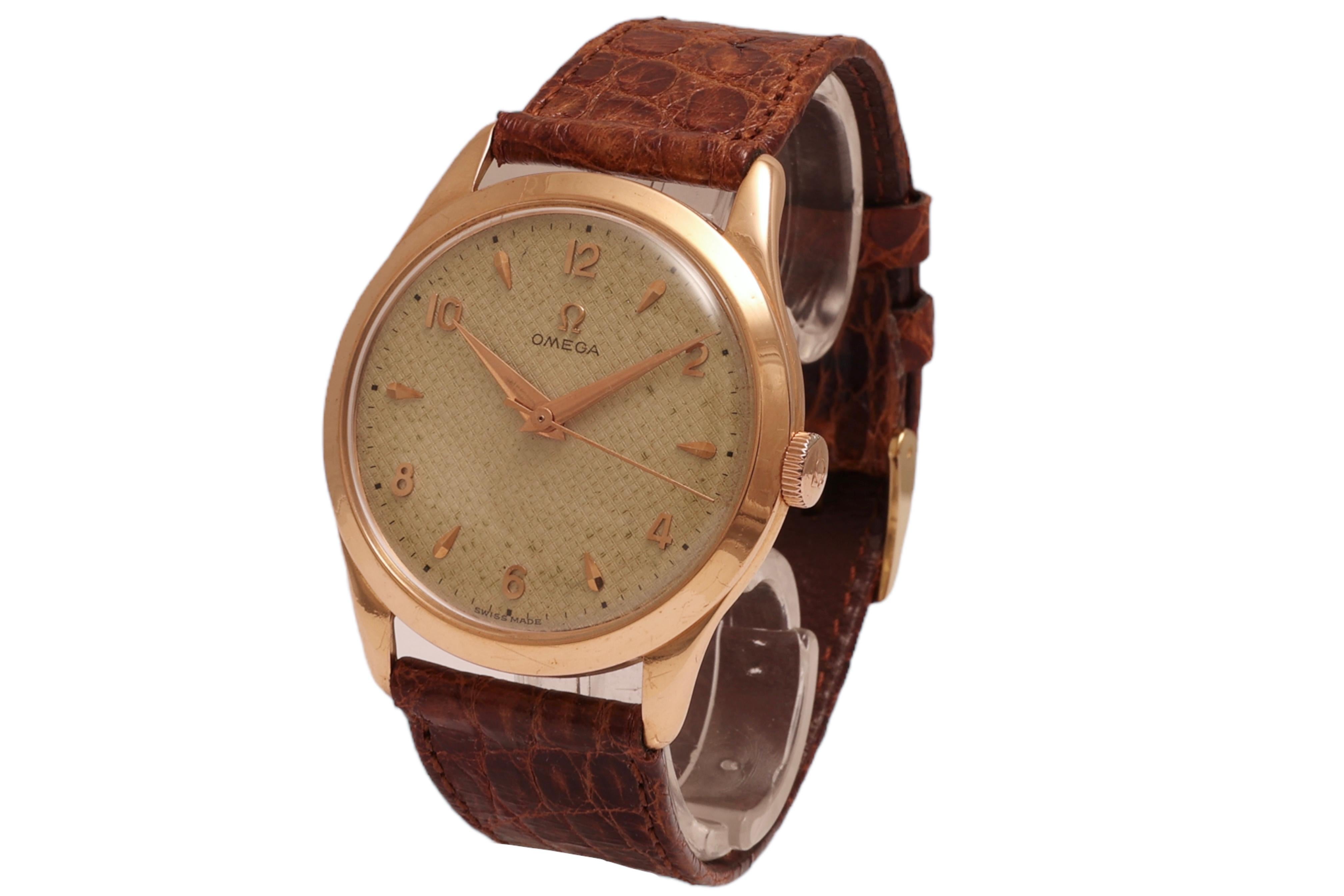 18 kt. Pink Gold Omega Honeycomb Ref 2624, Manual Winding For Sale 1