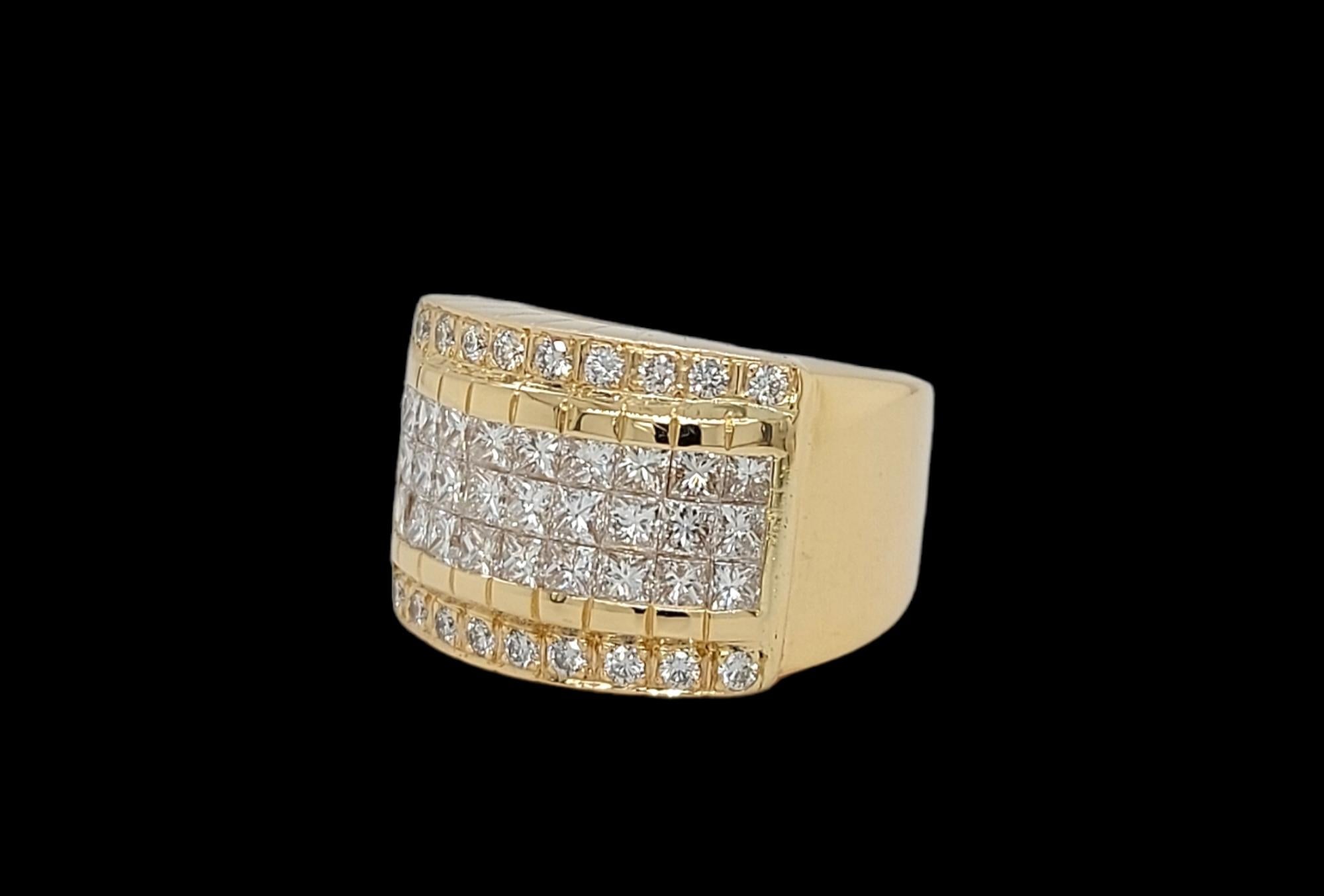 18kt Princess Diamonds Invisible Bracelet & Matching Ring, Estate Sultan Oman For Sale 3