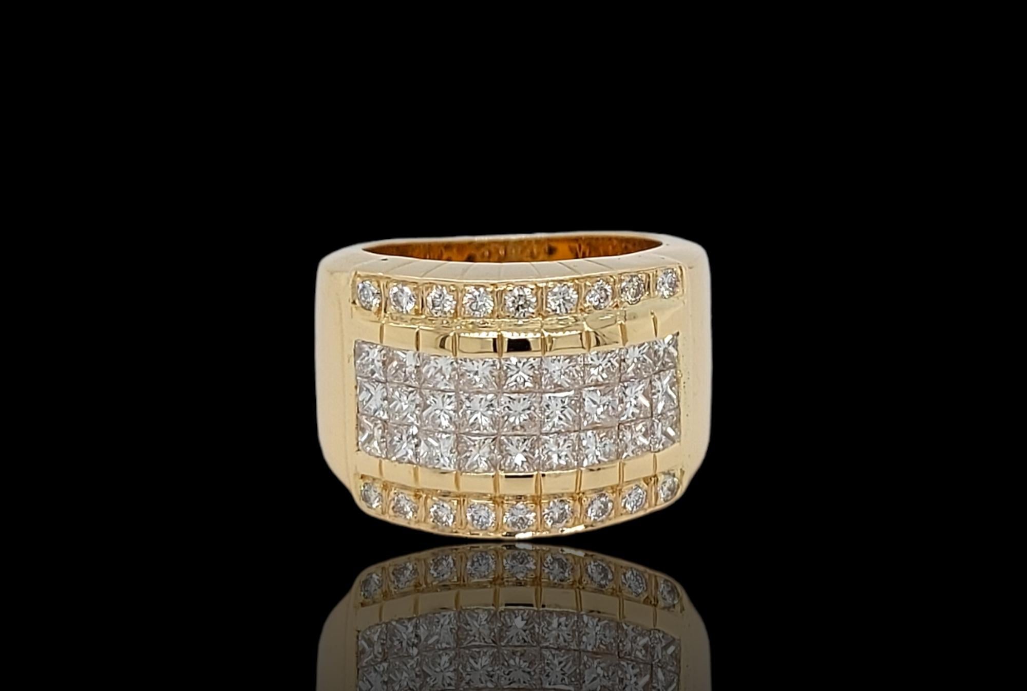 18kt Princess Diamonds Invisible Bracelet & Matching Ring, Estate Sultan Oman For Sale 5