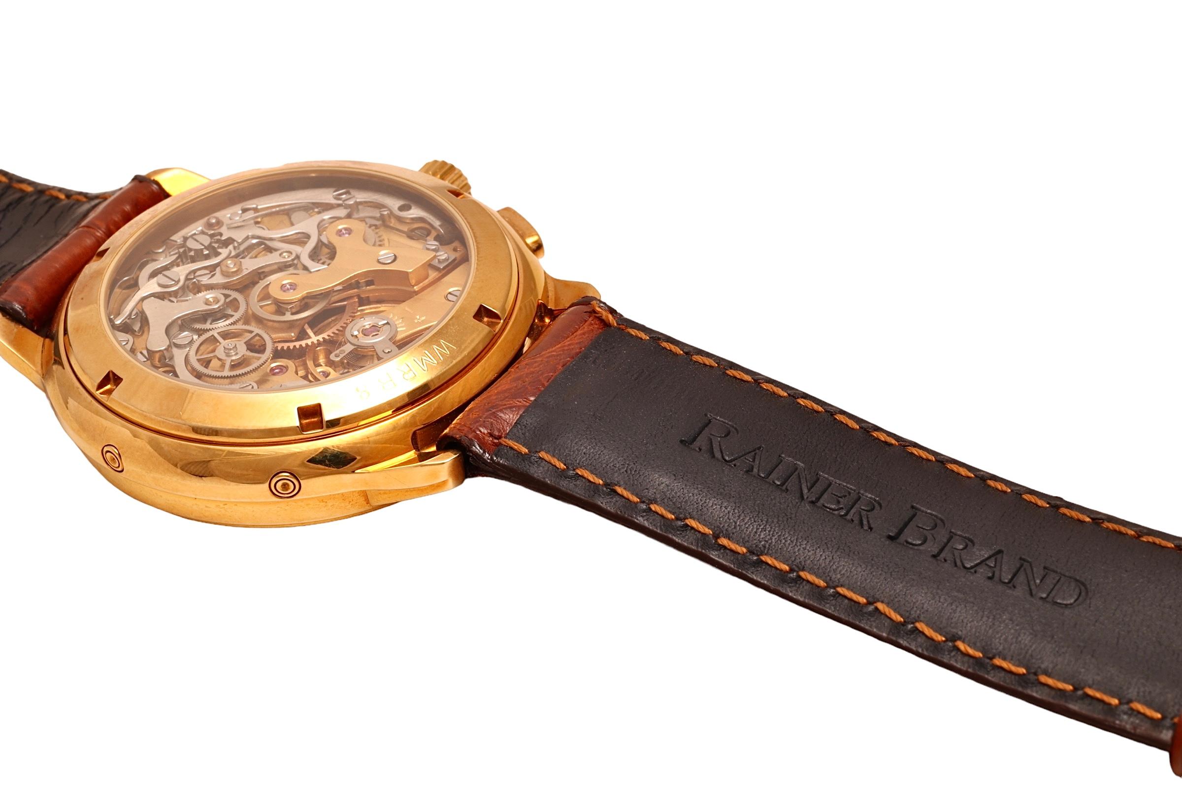 Montre-bracelet de collection 18 carats Rainer Brand Triple Date Moonphase chronographe  en vente 5