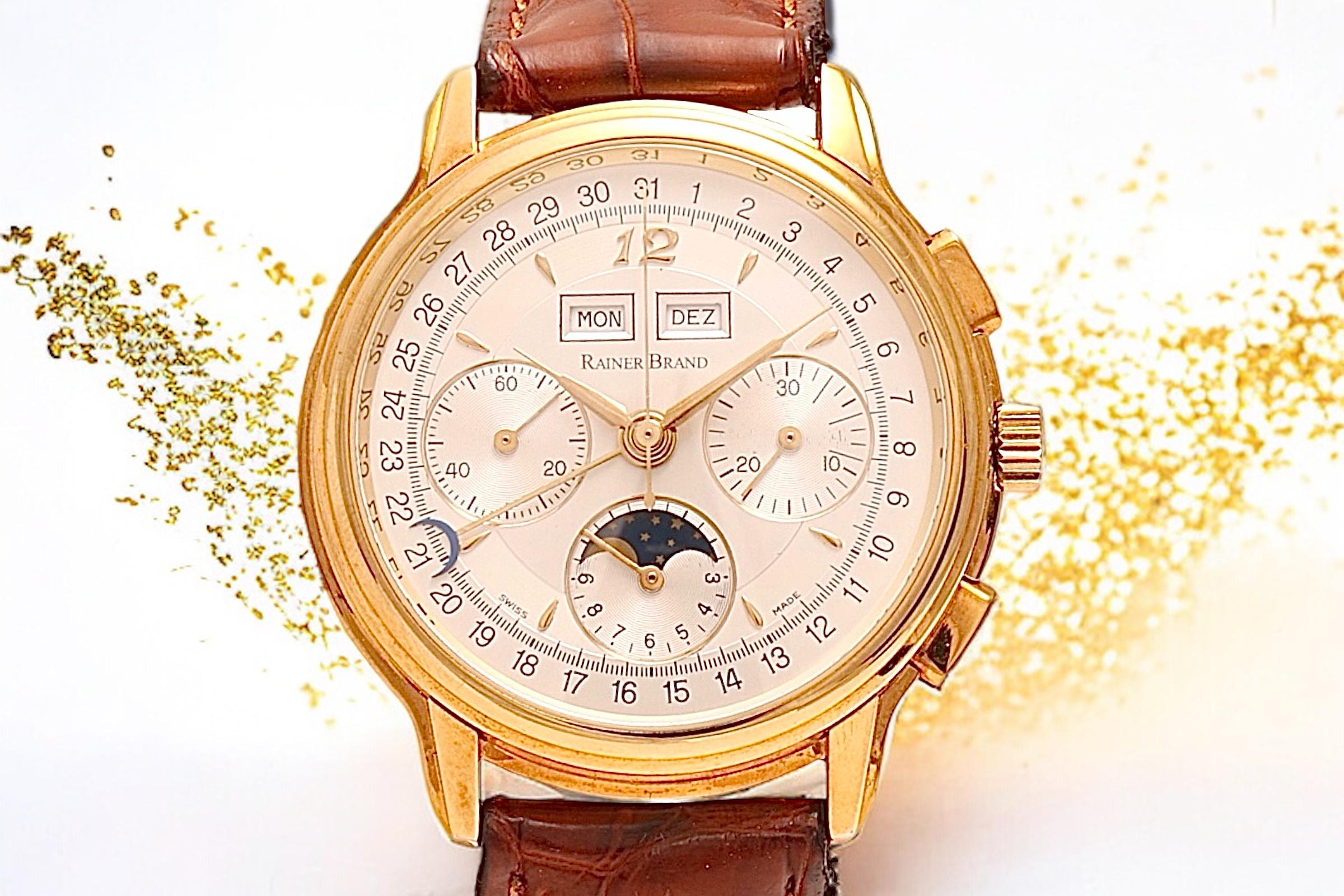 Montre-bracelet de collection 18 carats Rainer Brand Triple Date Moonphase chronographe  en vente 11