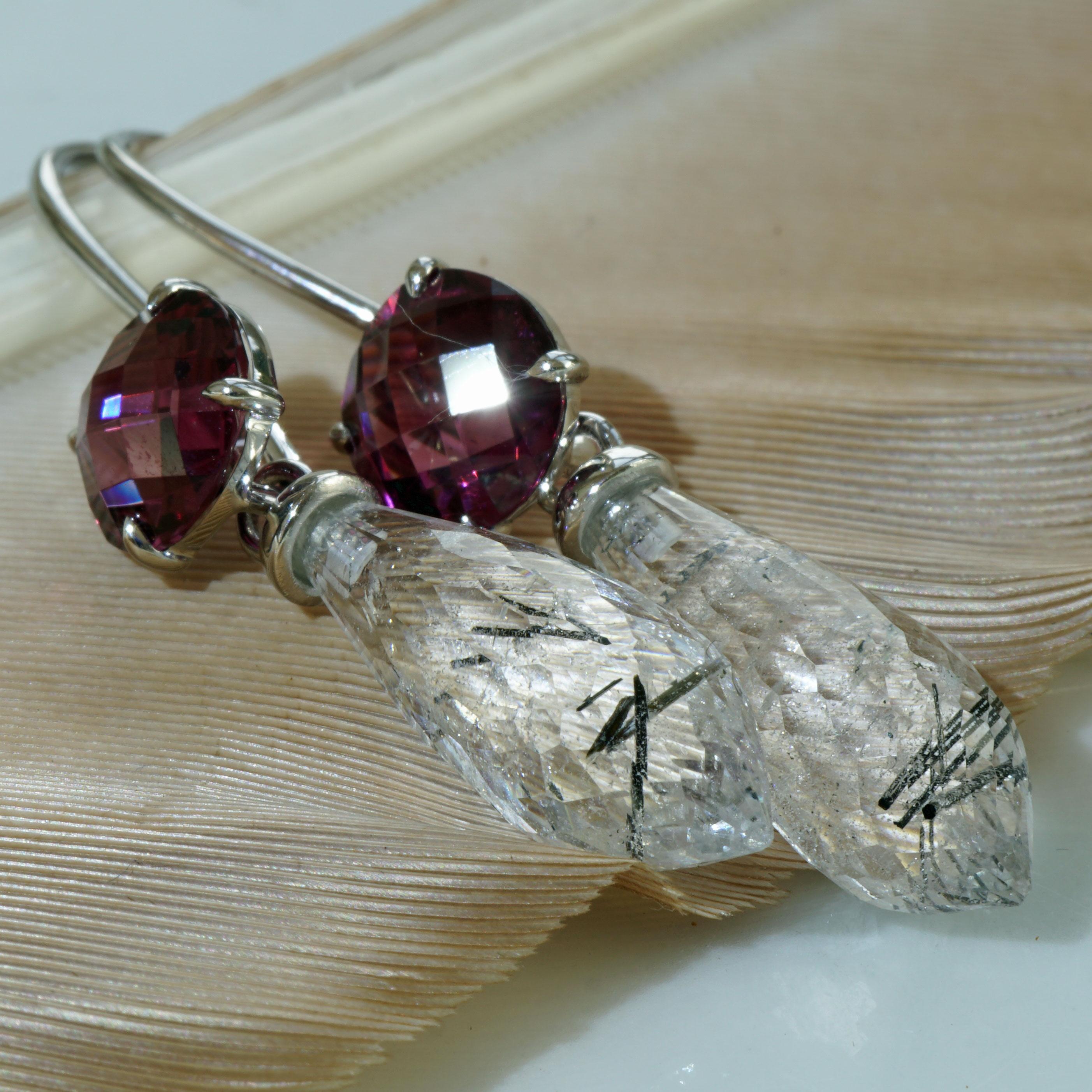 18 Kt Rhodolite Earrings with Detachable Pendant Beginnung of Earring Mania For Sale 4