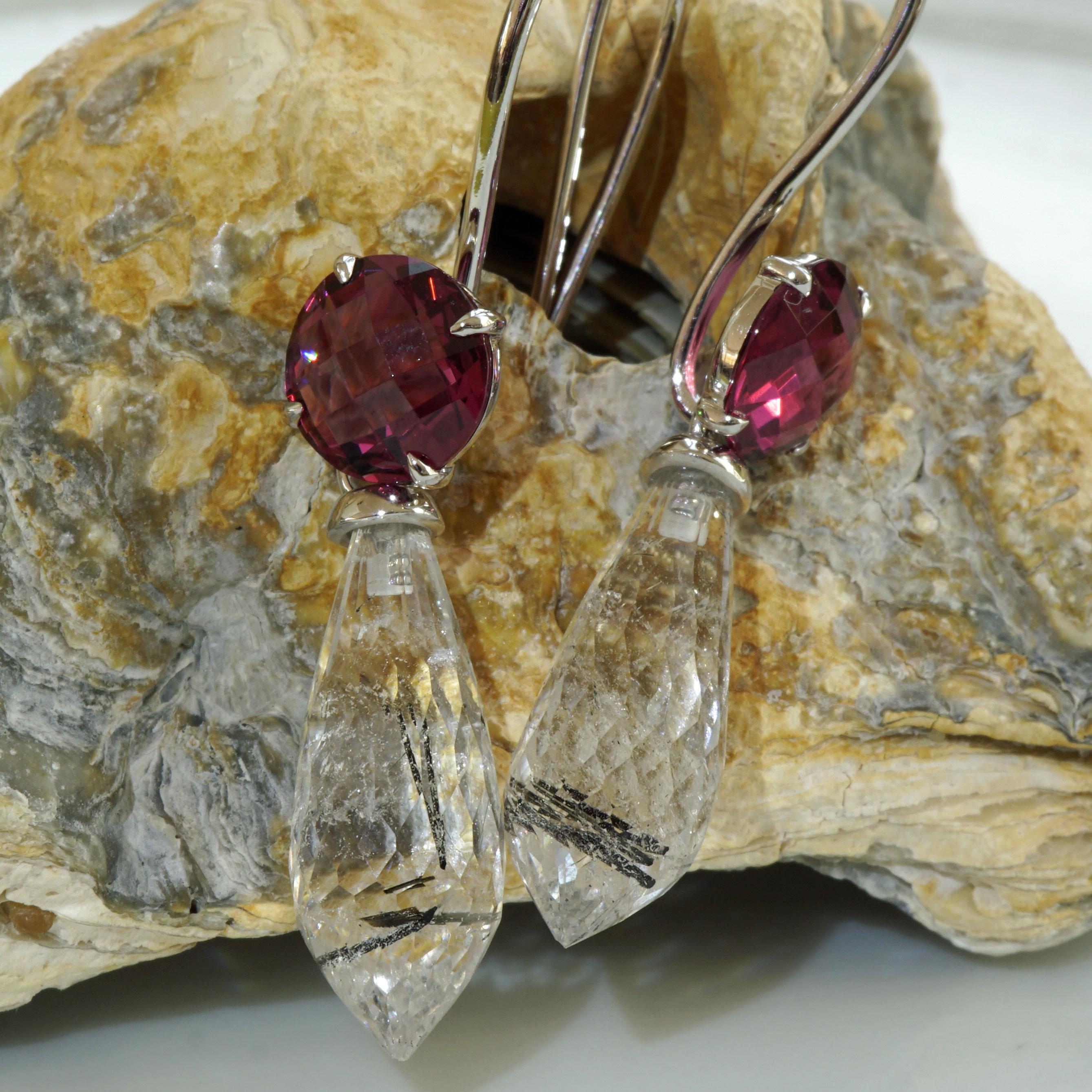18 Kt Rhodolite Earrings with Detachable Pendant Beginnung of Earring Mania For Sale 1