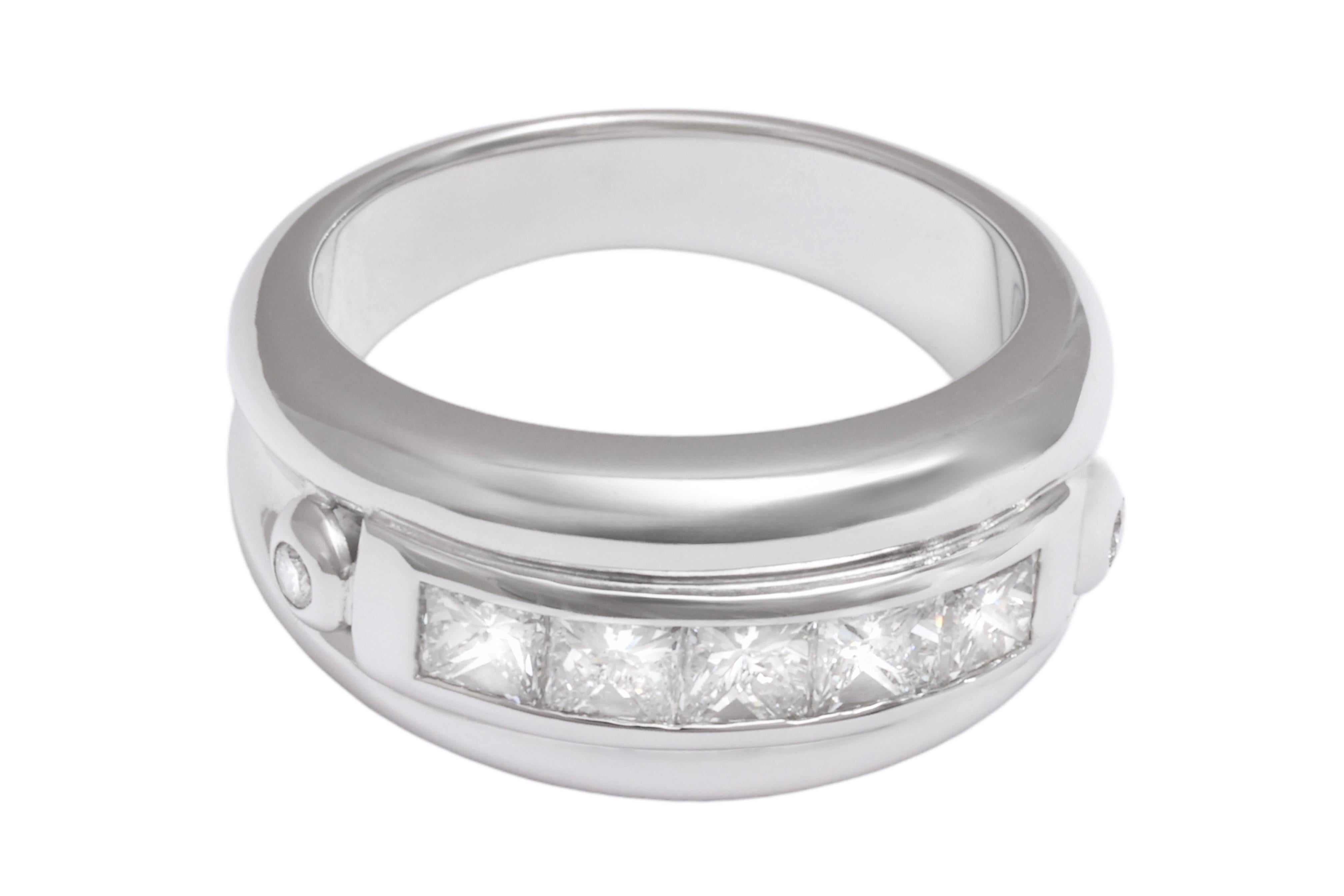 Gorgeous 18 kt. Solid Ring With 1.25 ct. Princess Cut Diamonds & Brilliant Cut Diamonds, completely hand made in our Atelier.

Diamonds: Big 5 Princess cut diamonds together approx. 1.25 ct.

Brilliant cut diamonds together approx. 0.08