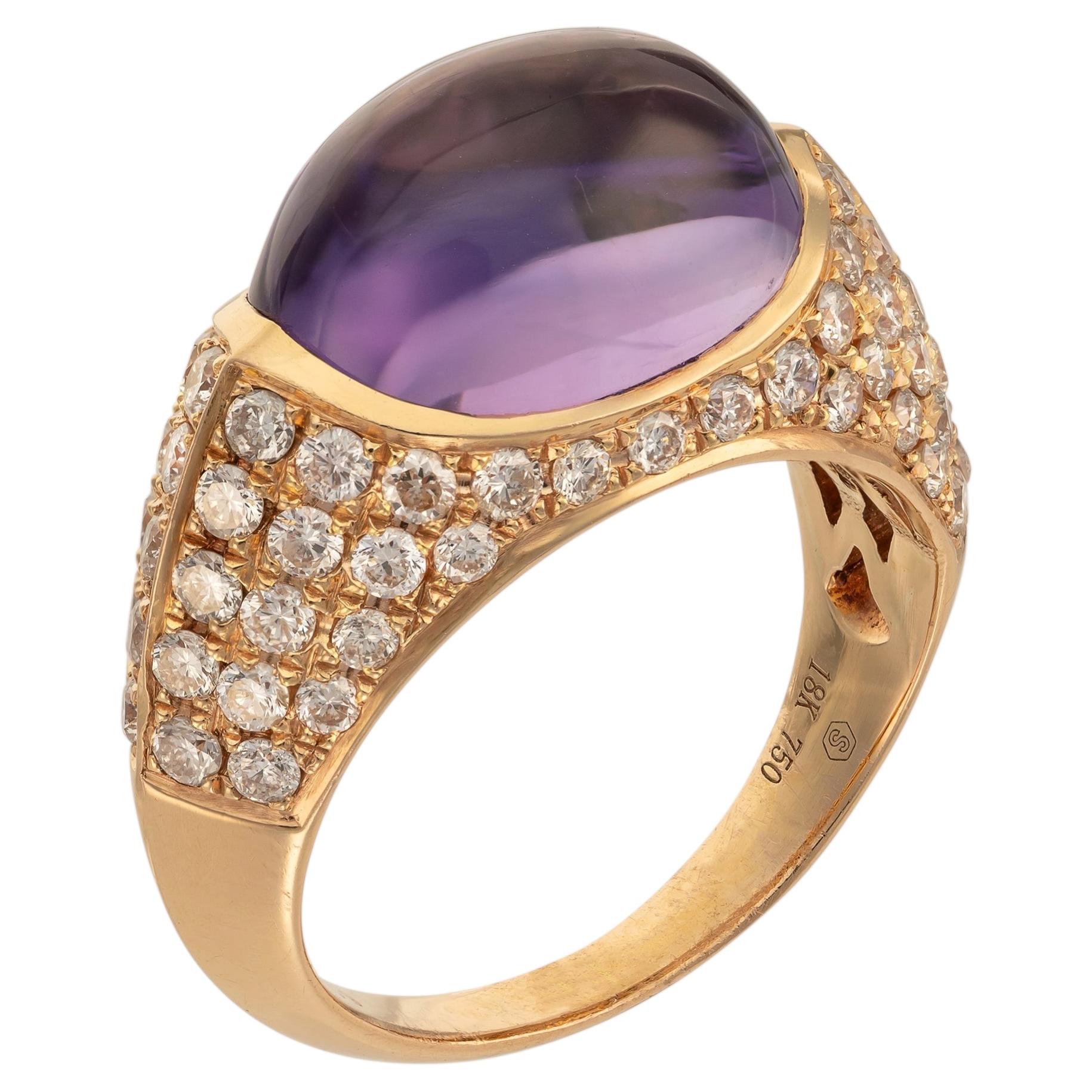 Bague de cocktail en or rose 18 carats, sertie d'améthyste et de diamants, vers 1980 en vente