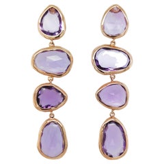 Boucles d'oreilles Dharma pendantes en or rose 18 carats avec 8 améthystes facettées 