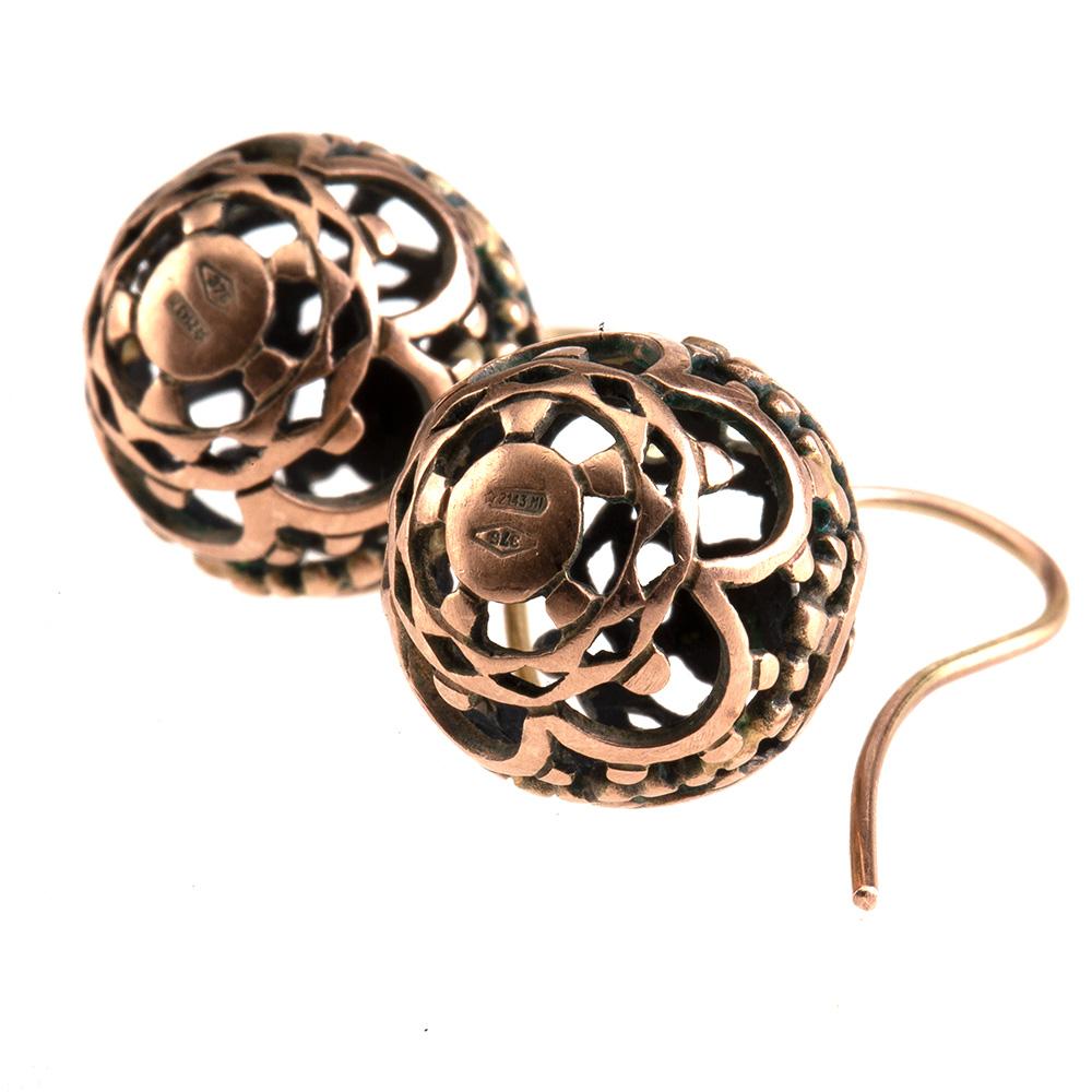 Women's or Men's 18 Karat Rose Gold Earrings For Sale