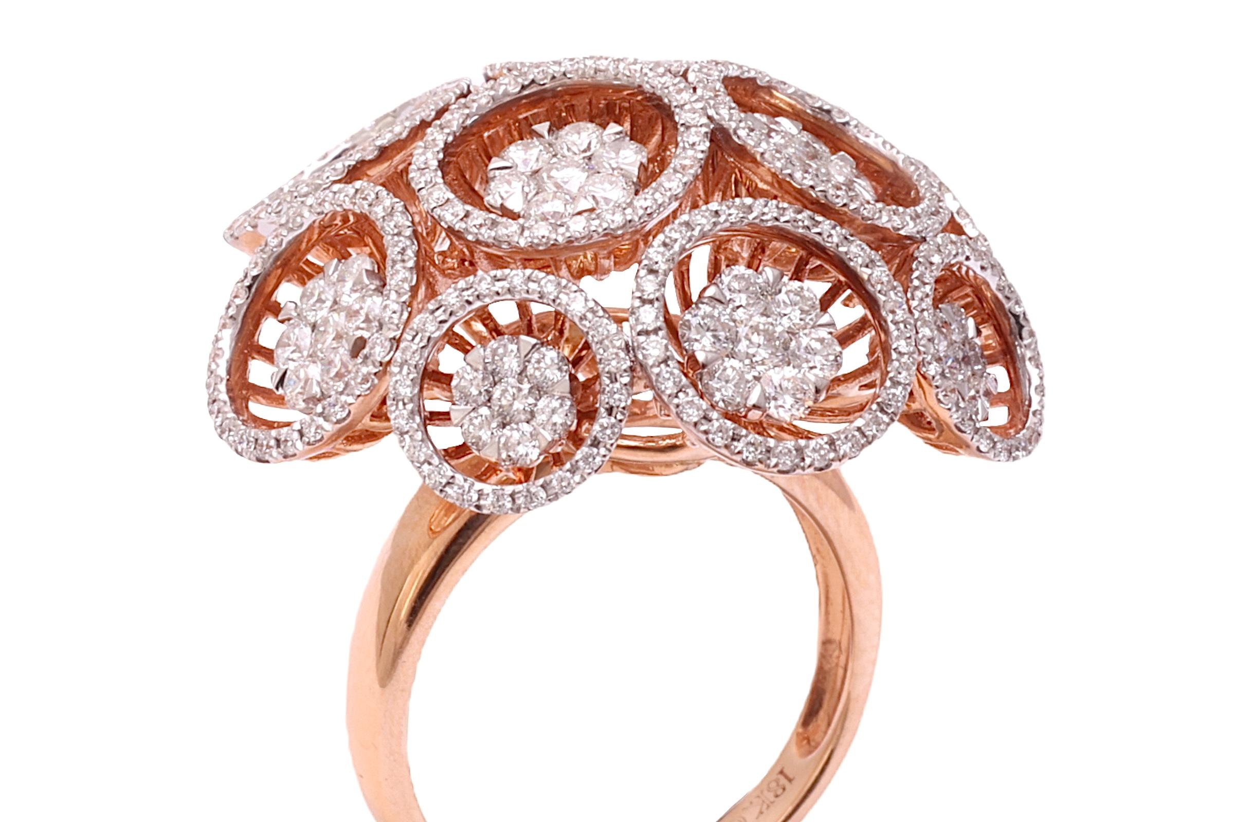 18 kt. Rose Gold Flower Shape  Ring With 2.6 ct. Diamonds For Sale 2
