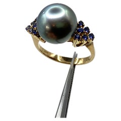 18 Kt Rose Gold Ring, Tahitian Cultured Pearl, Brilliant Cut Sapphires