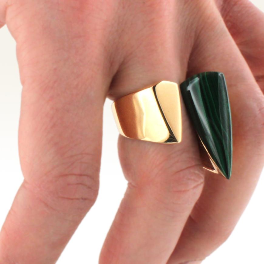 Ring in rose gold 18 Karat with Malachite in cabochon triangular cut (size stone: 27x11,50 mm h 4 mm, weight: g. 2,50). 
This ring is part of the new collection 