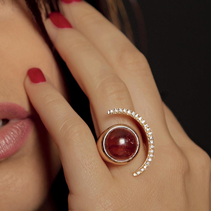 Questo anello fa parte della nuova collezione 