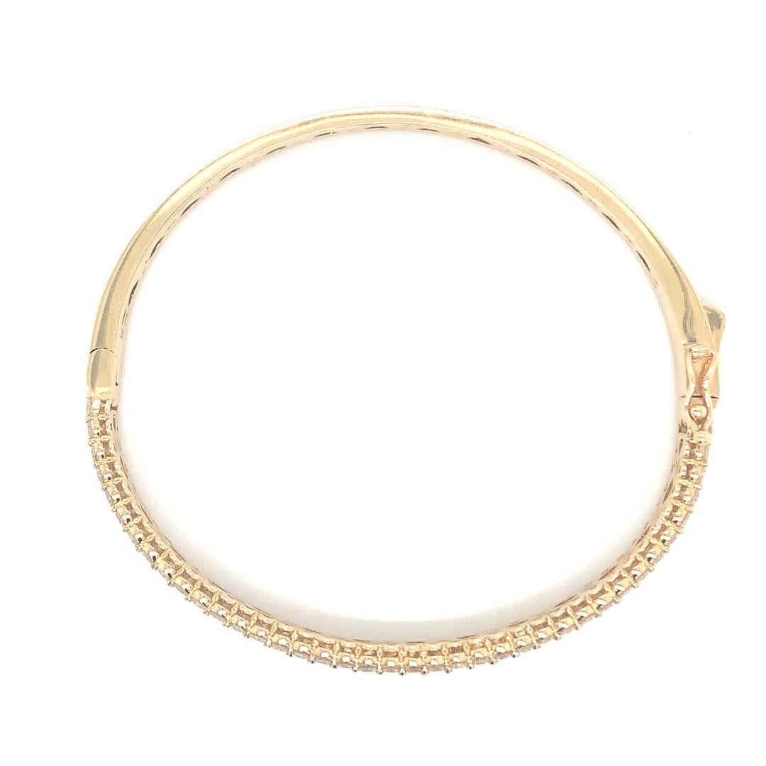 18 Kt solid gold diamond bangle For Sale 2