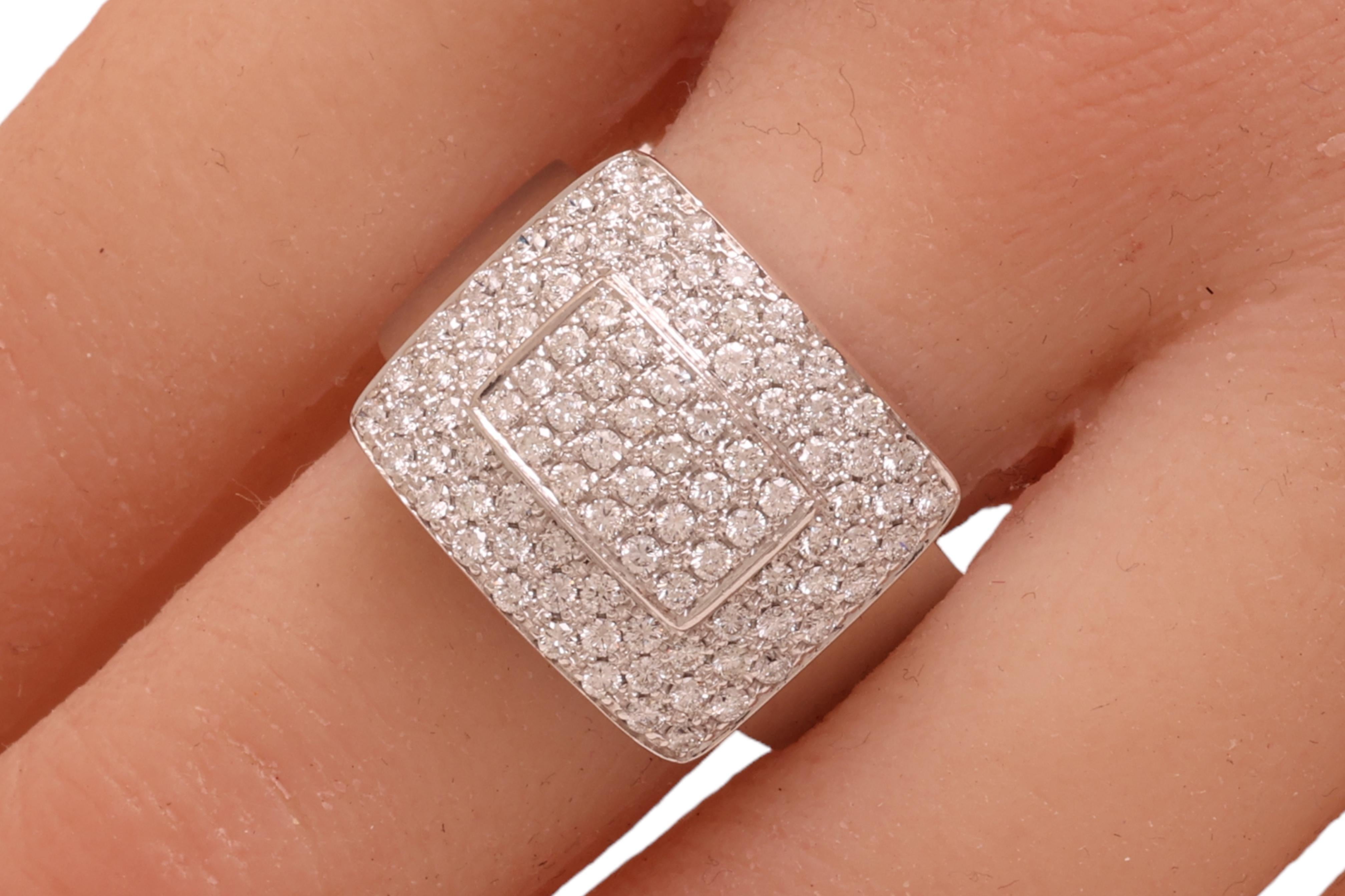 18 kt. Solid & Heavy 18.4Gr. White Gold Ring Set With 2 ct. Top Quality Diamonds For Sale 3