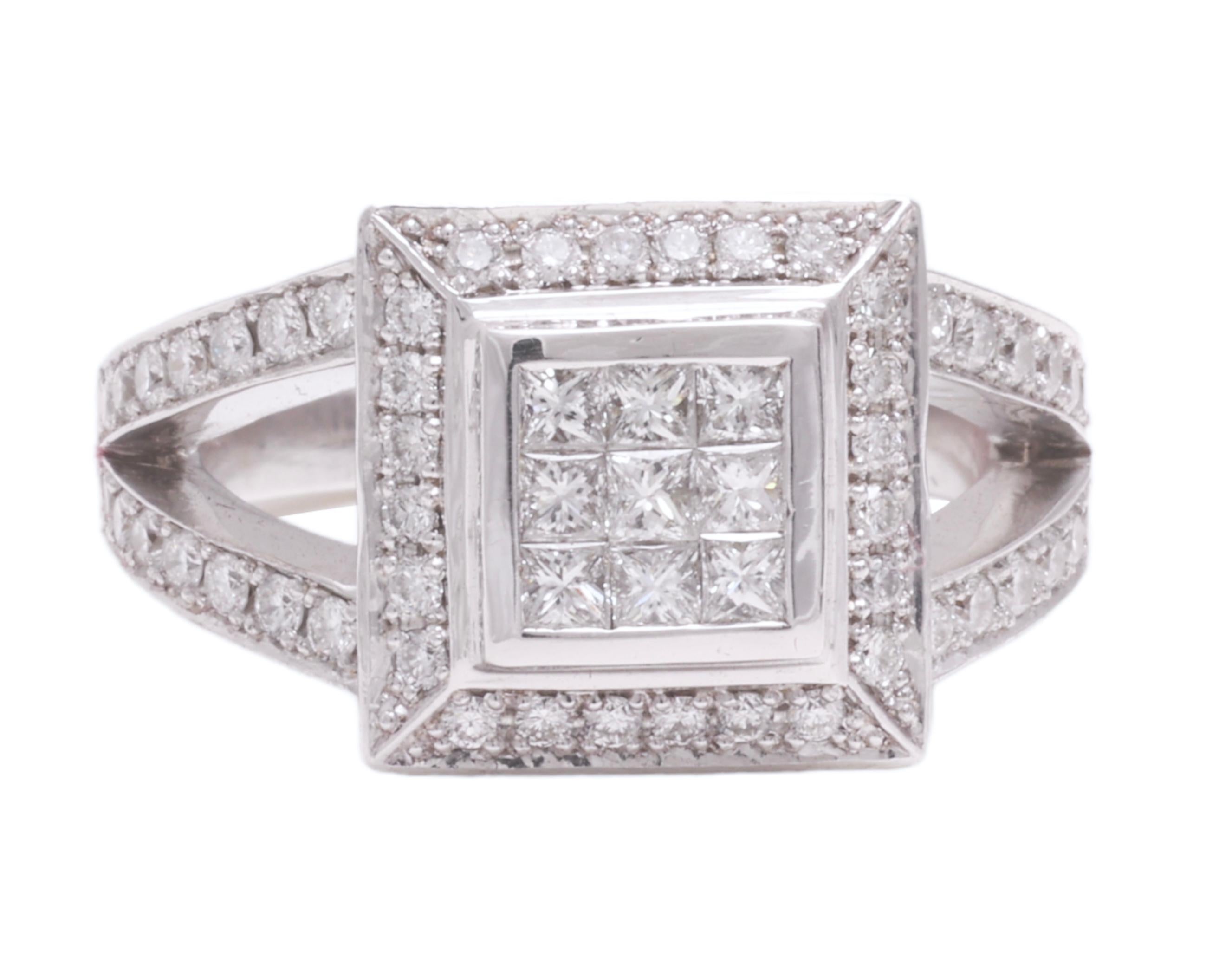18 Kt SOLID WHITE GOLDEN RING WITH PRINCESS 1 BRILLIANT CUT DIAMONDS

MATERIAL: 18 kt white gold

SIZE: 53 ( can be resized for free)

WEIGHT: 11.4 grams / 7.3 dwt / 0.400 oz

DIAMONDS: brilliant and princess cut diamonds together ca. 1.05 cts