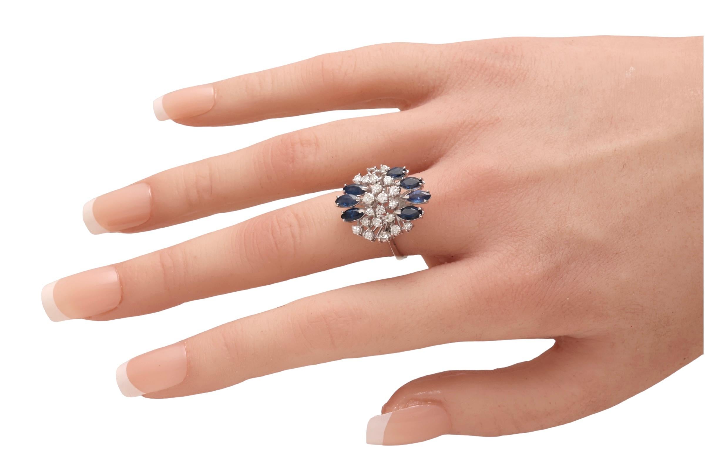 18 Karat massiver Weißgold Saphir- und Diamantring mit Saphir im Angebot 6