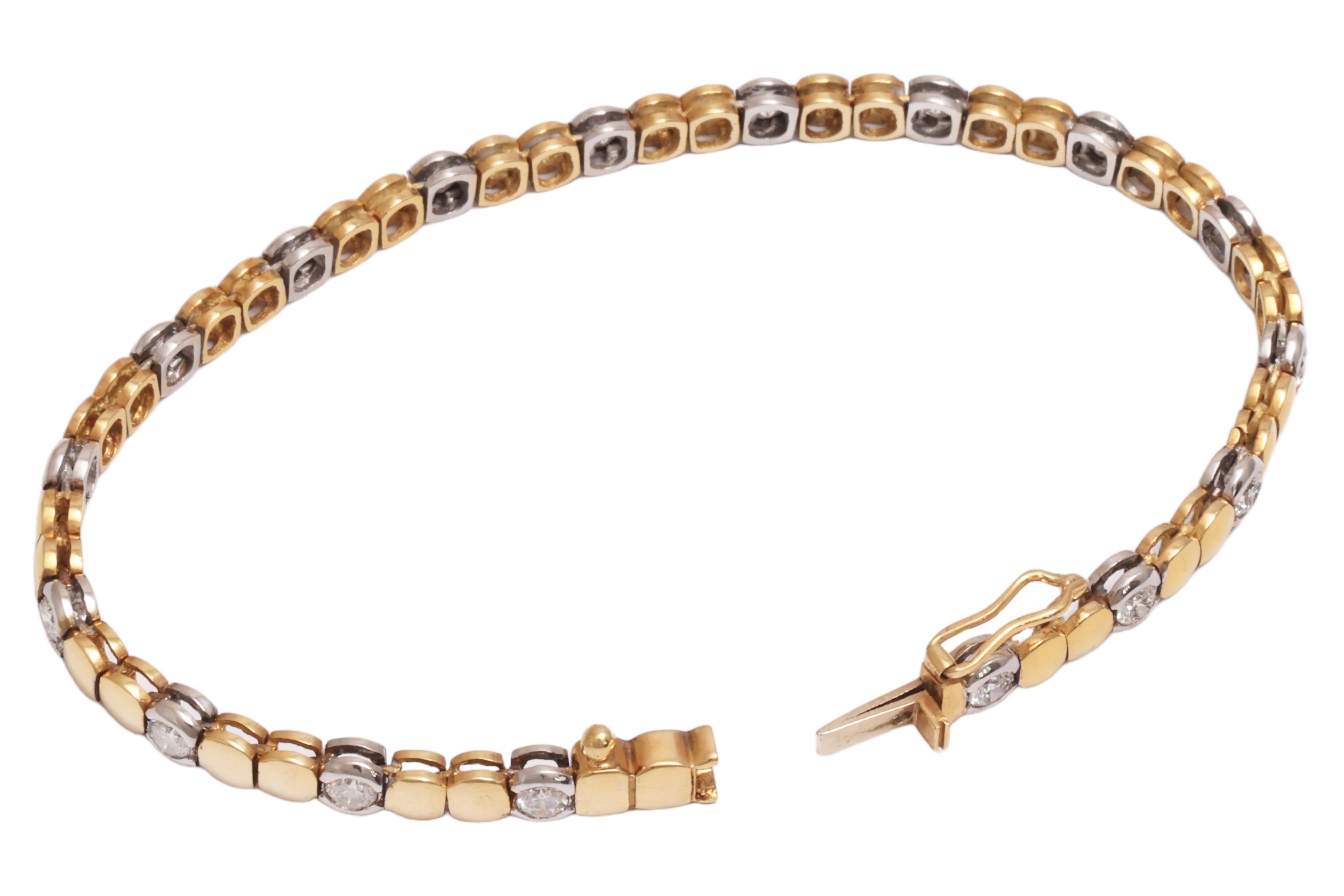 18 Kt. Solid White & Yellow Gold TENNIS BRACELET,  2 Cts Brilliant Cut Diamonds For Sale 3