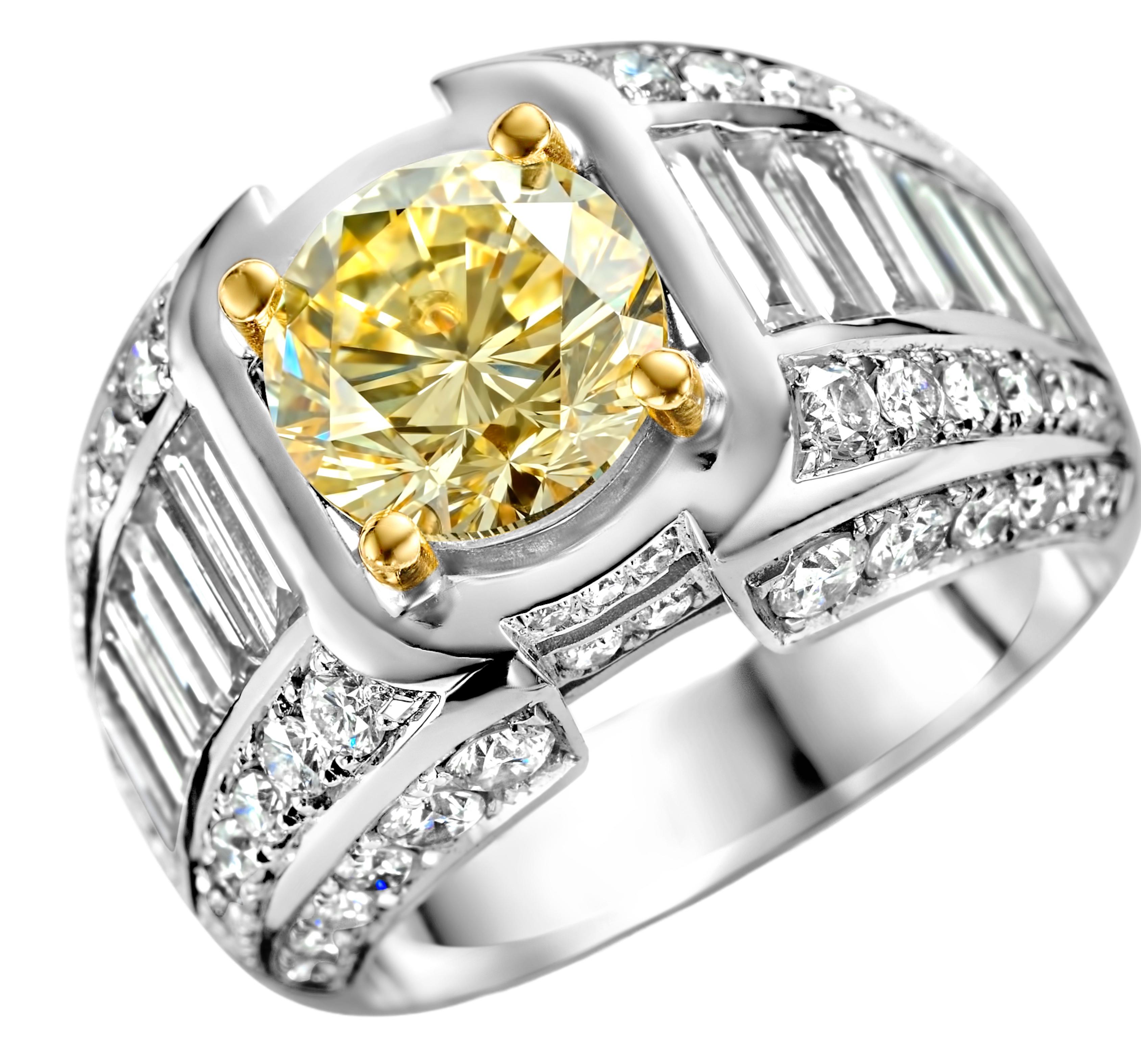 18 Karat Solitär-Ring mit natürlichem gelbem Diamant 3.1 Karat & 5.2 Karat weißen Diamanten im Zustand „Neu“ im Angebot in Antwerp, BE