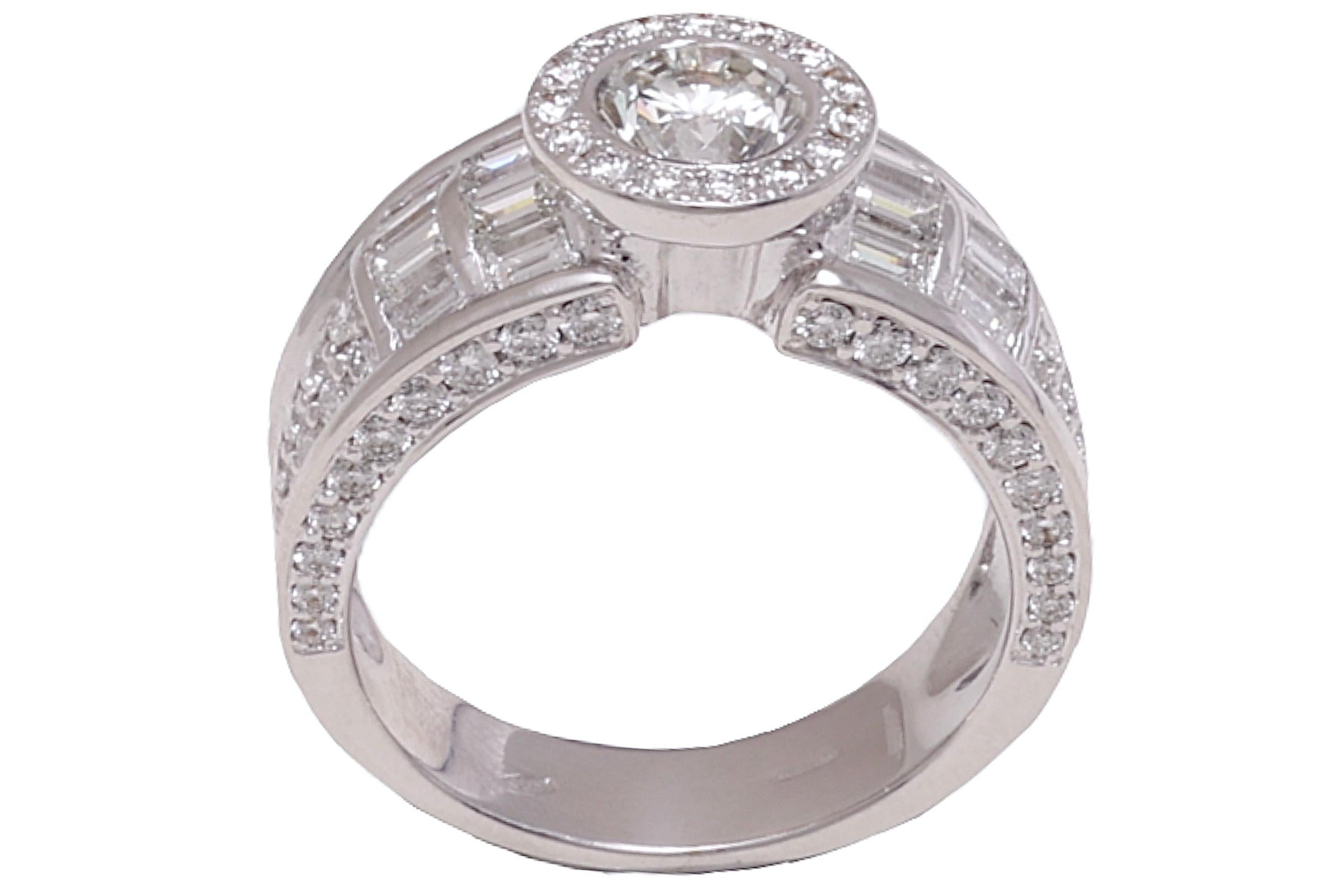 18 Kt Solitaire Round Brilliant & Baguette Cut Diamond Engagement Ring , 3.35 Ct For Sale 7