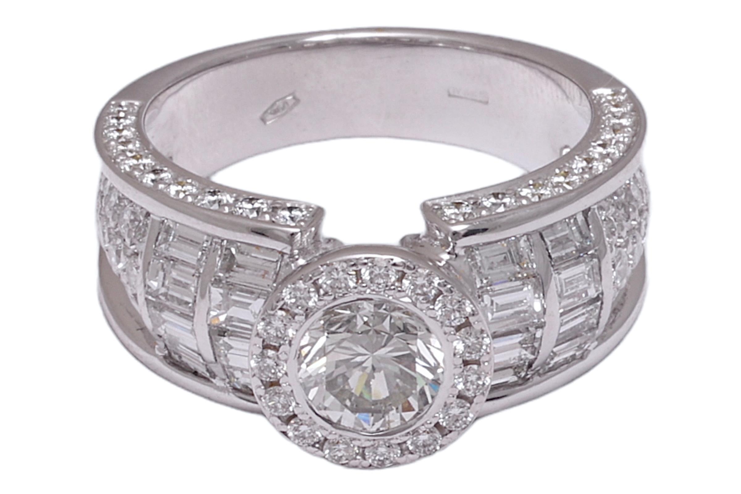18 Kt Solitaire Round Brilliant & Baguette Cut Diamond Engagement Ring , 3.35 Ct For Sale 2