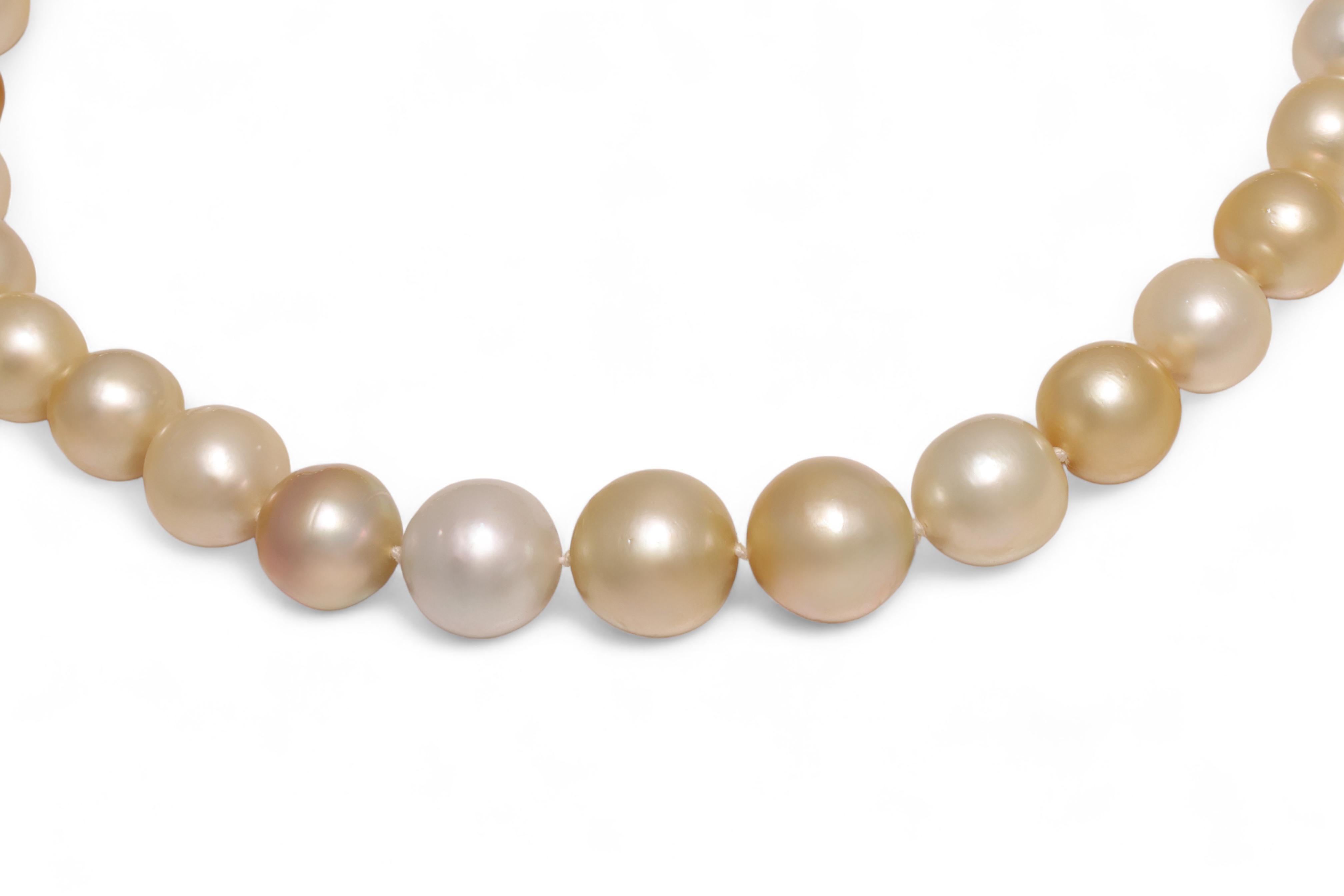 18 kt. Collier multicolore en perles des mers du Sud avec serrure en or jaune en vente 6