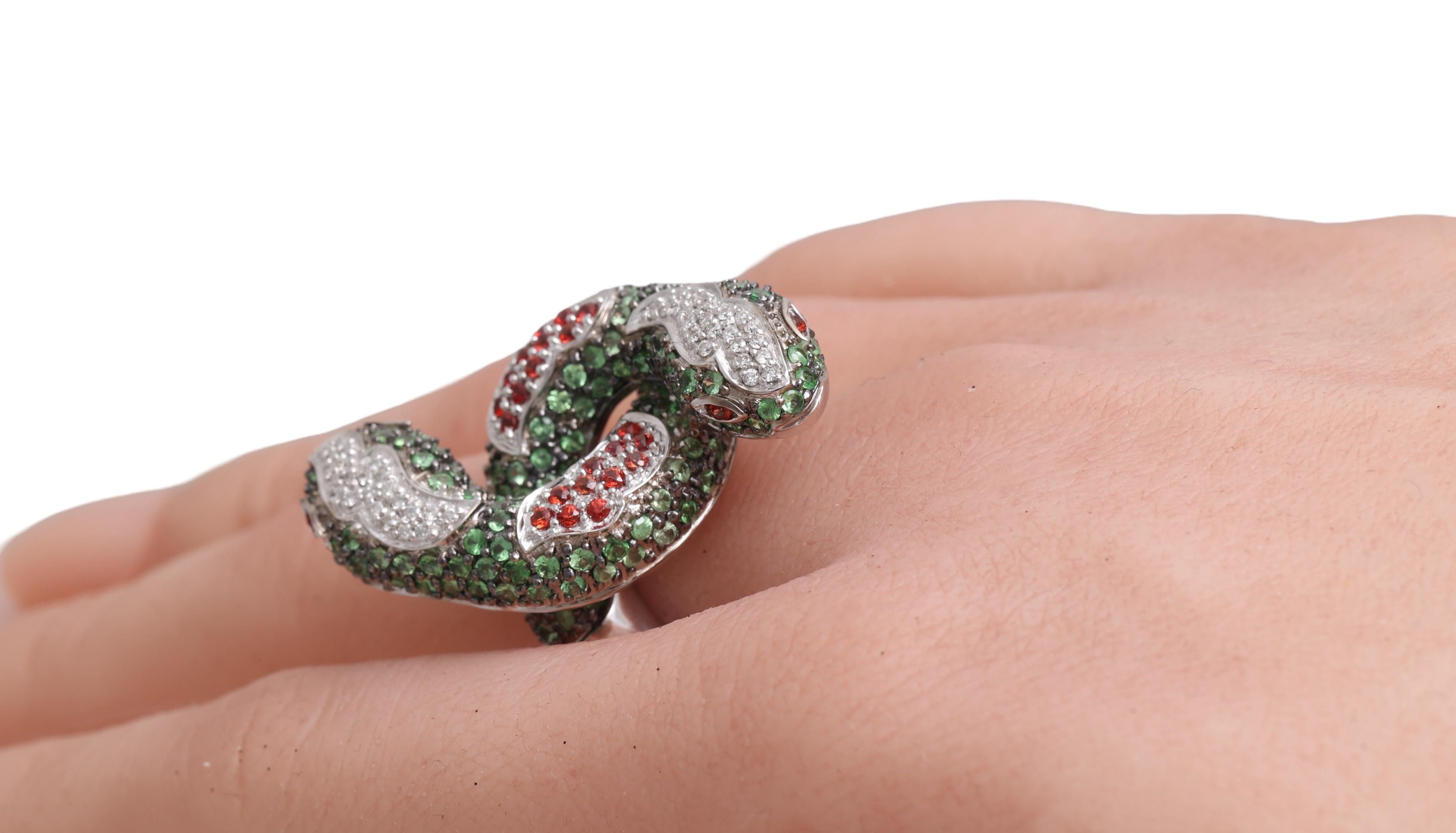 Bague serpent Toi & Moi 18 Kt avec pierres et diamants multicolores en vente 5