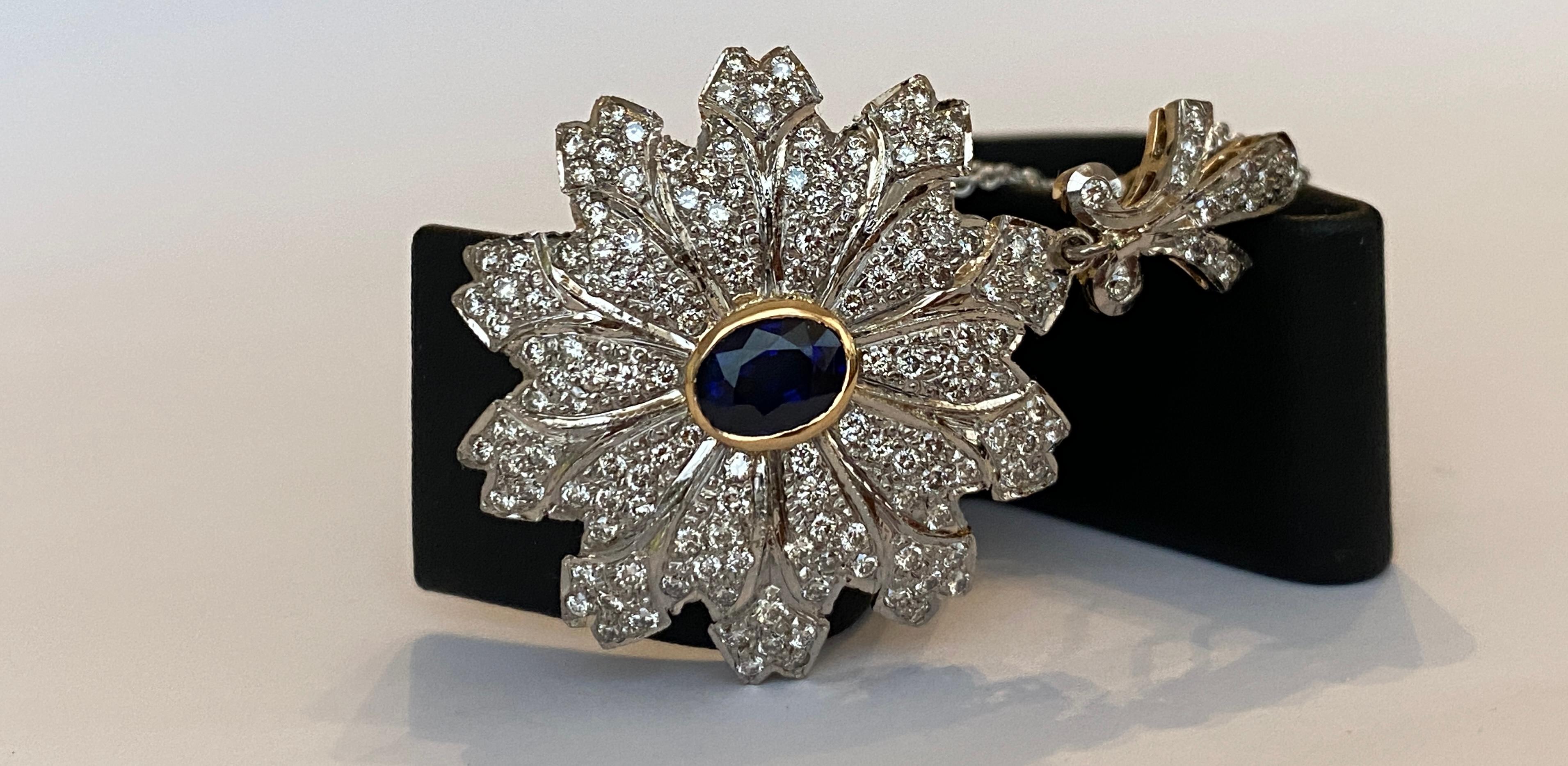 Vintage Gold Necklace with Pendant ca 1.00 carat Sapphire and Diamonds For Sale 1