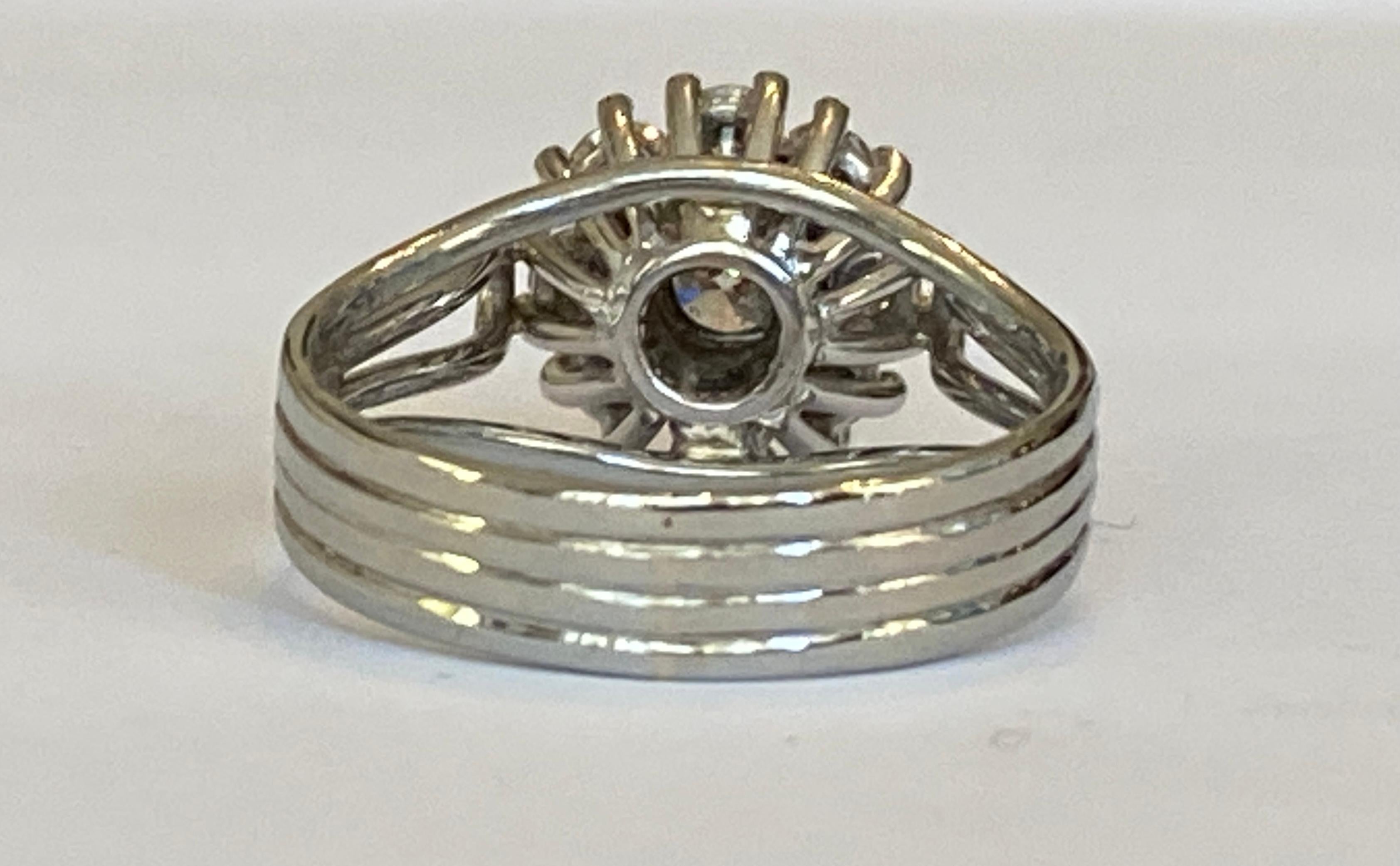 18 Karat, Vintage White Gold Cocktail Ring with Diamonds For Sale 6