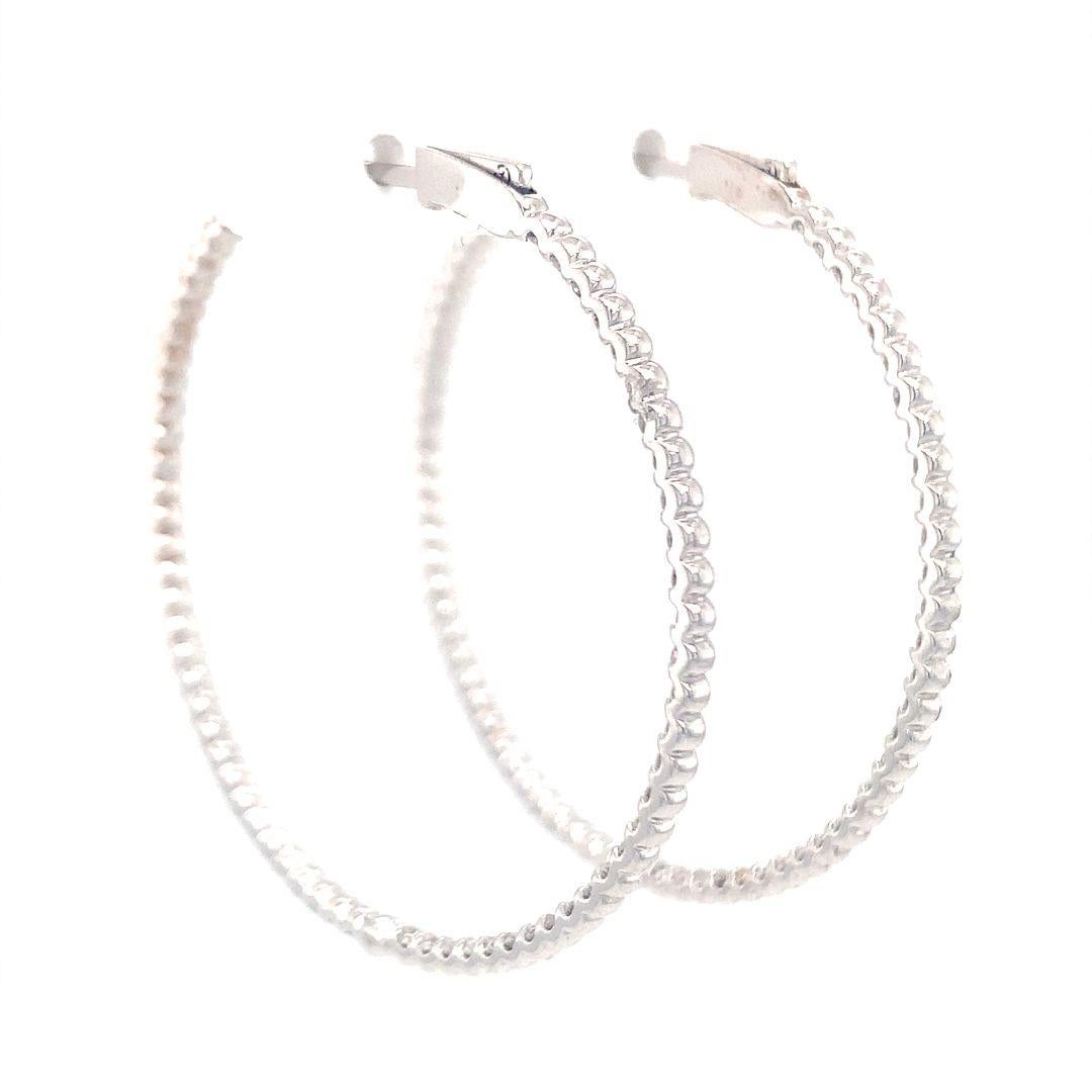18-Kt white gold 1.20 carat diamond hoop earrings For Sale 1