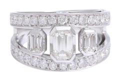18 Kt White Gold 1.51 Ct. Emerald & 1.28 Brilliant Cut Diamonds Engagement Ring