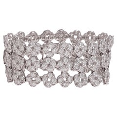 18 kt. Bracelet tennis à 3 rangées en or blanc de 10,57 carats Diamants de taille ronde