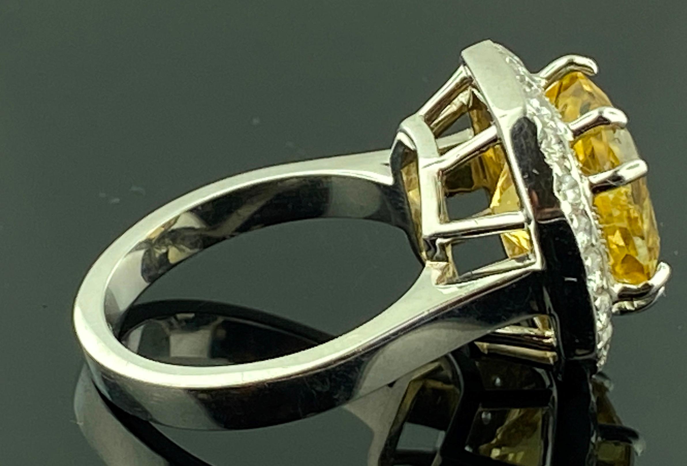 18 Karat White Gold 4.84 Carat Citrine and Diamond Ring In Excellent Condition In Palm Desert, CA