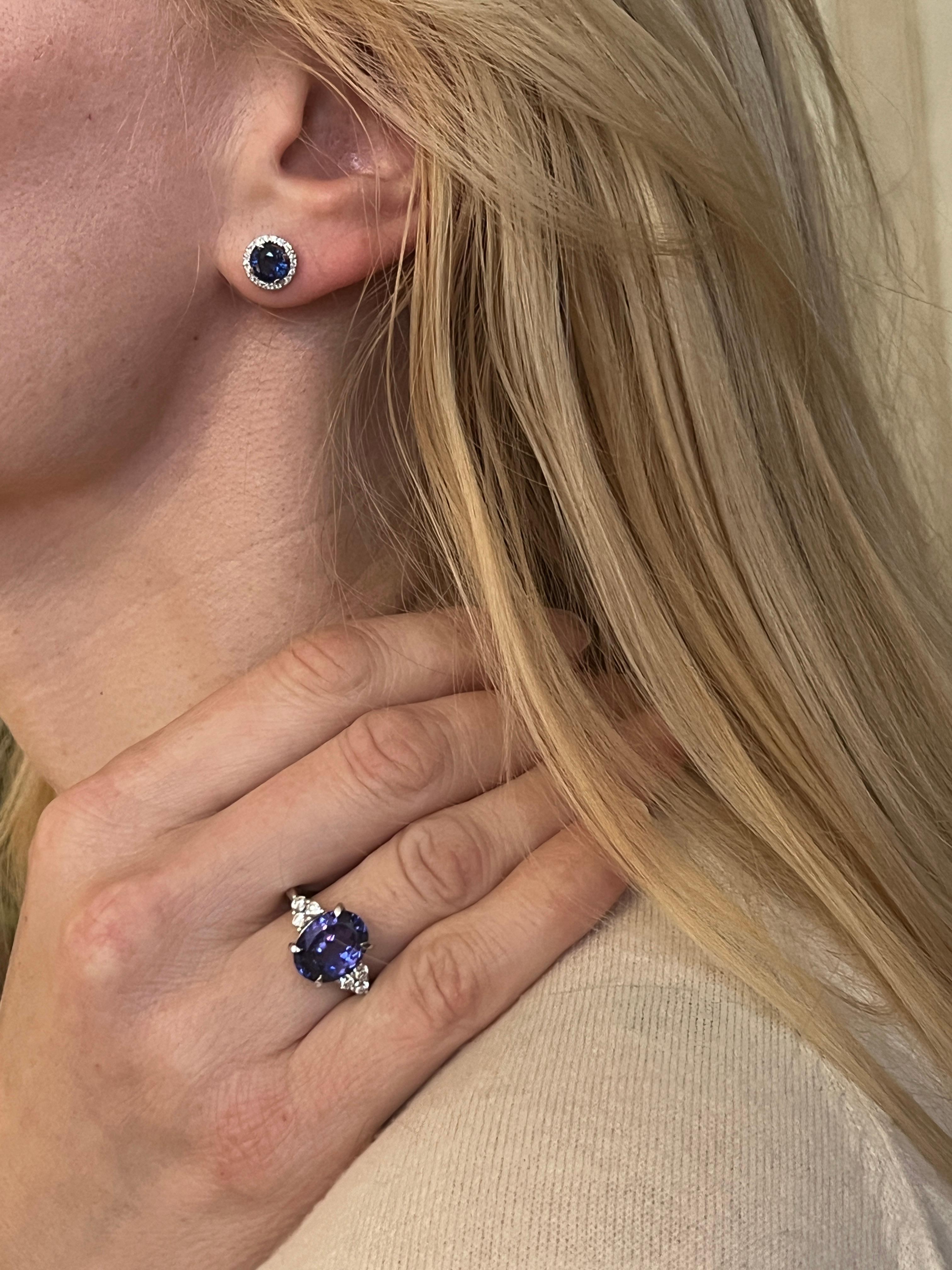 18 kt Weißgold 6,00 Karat Tansanit und Diamant Cocktail-Ring 7