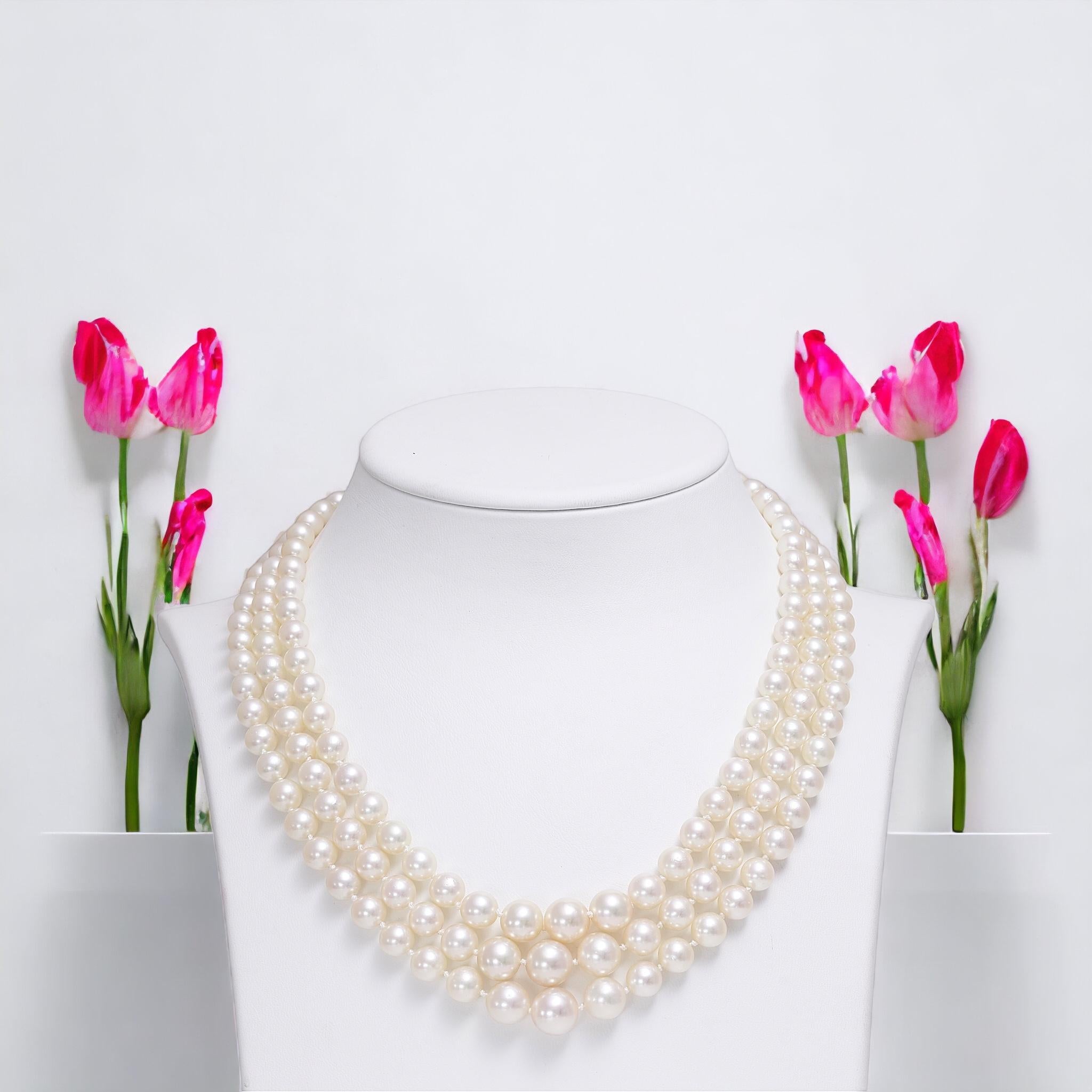 18 kt. Weißgold Akoya Degradé-Perlen und Diamanten 3-Strang-Halskette im Angebot 8