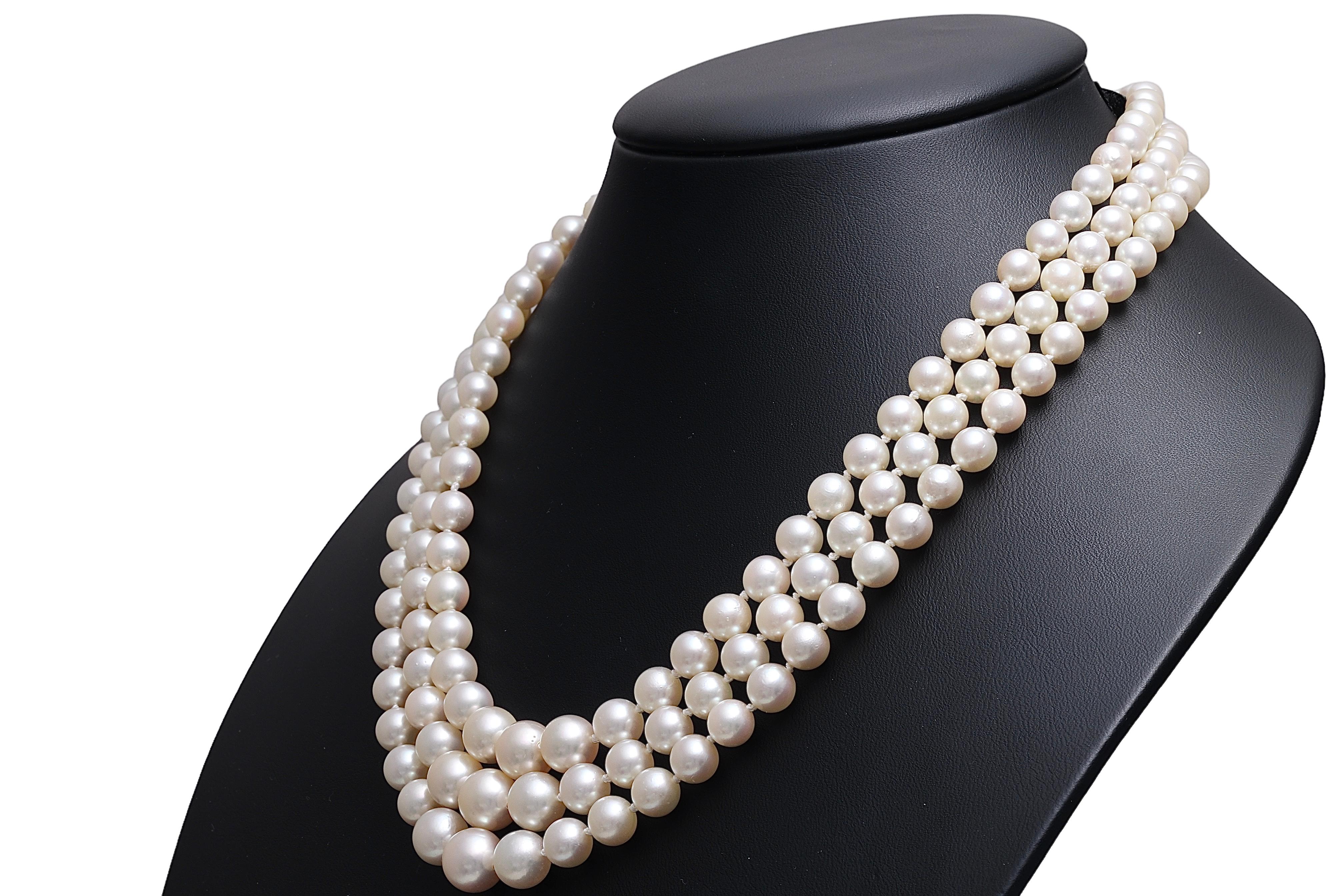 Round Cut 18 kt. White Gold Akoya Degradé Pearls and Diamonds 3 Strand Necklace For Sale