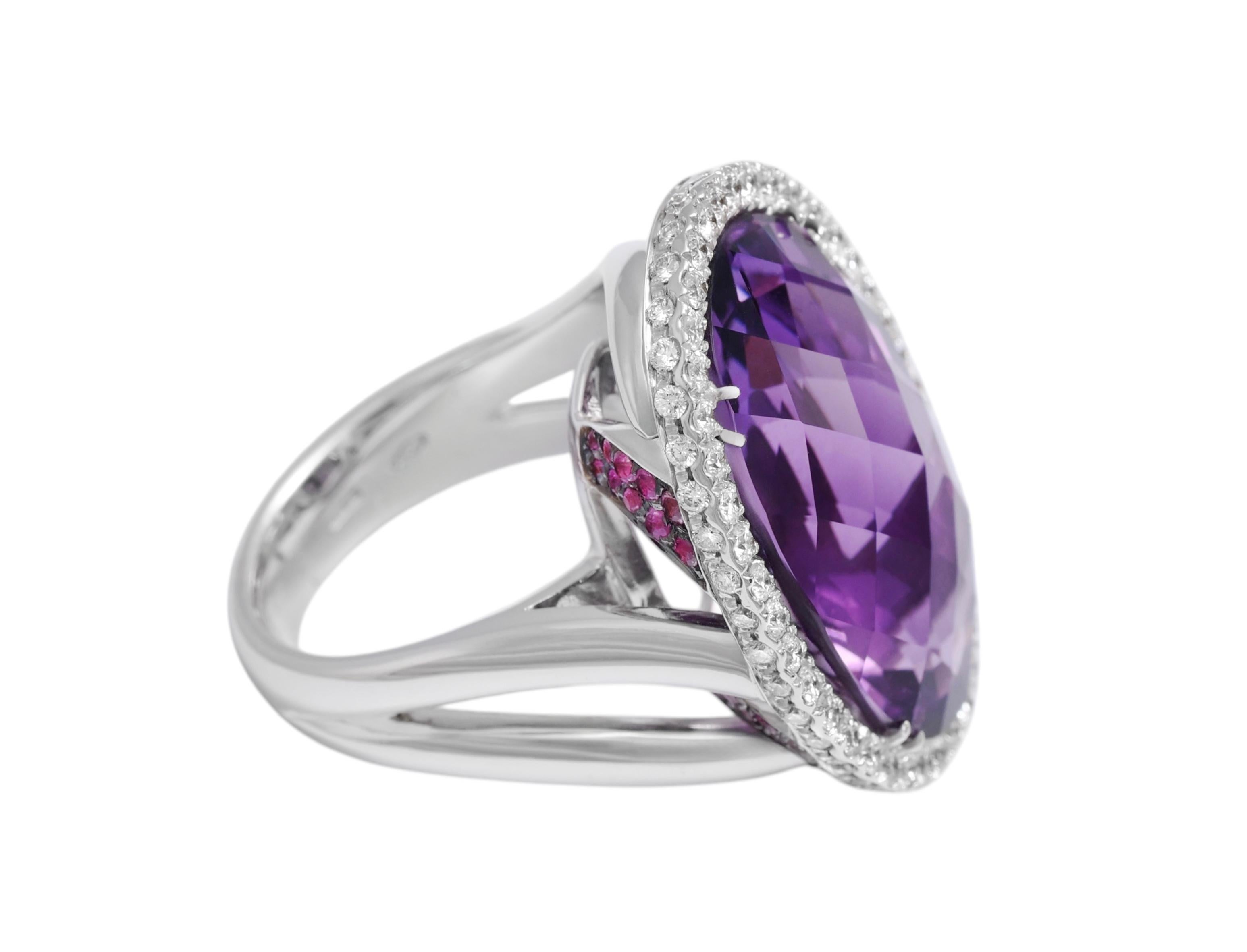 18 Kt Weißgold Amethyst, Saphir & Diamant Ring im Angebot 1