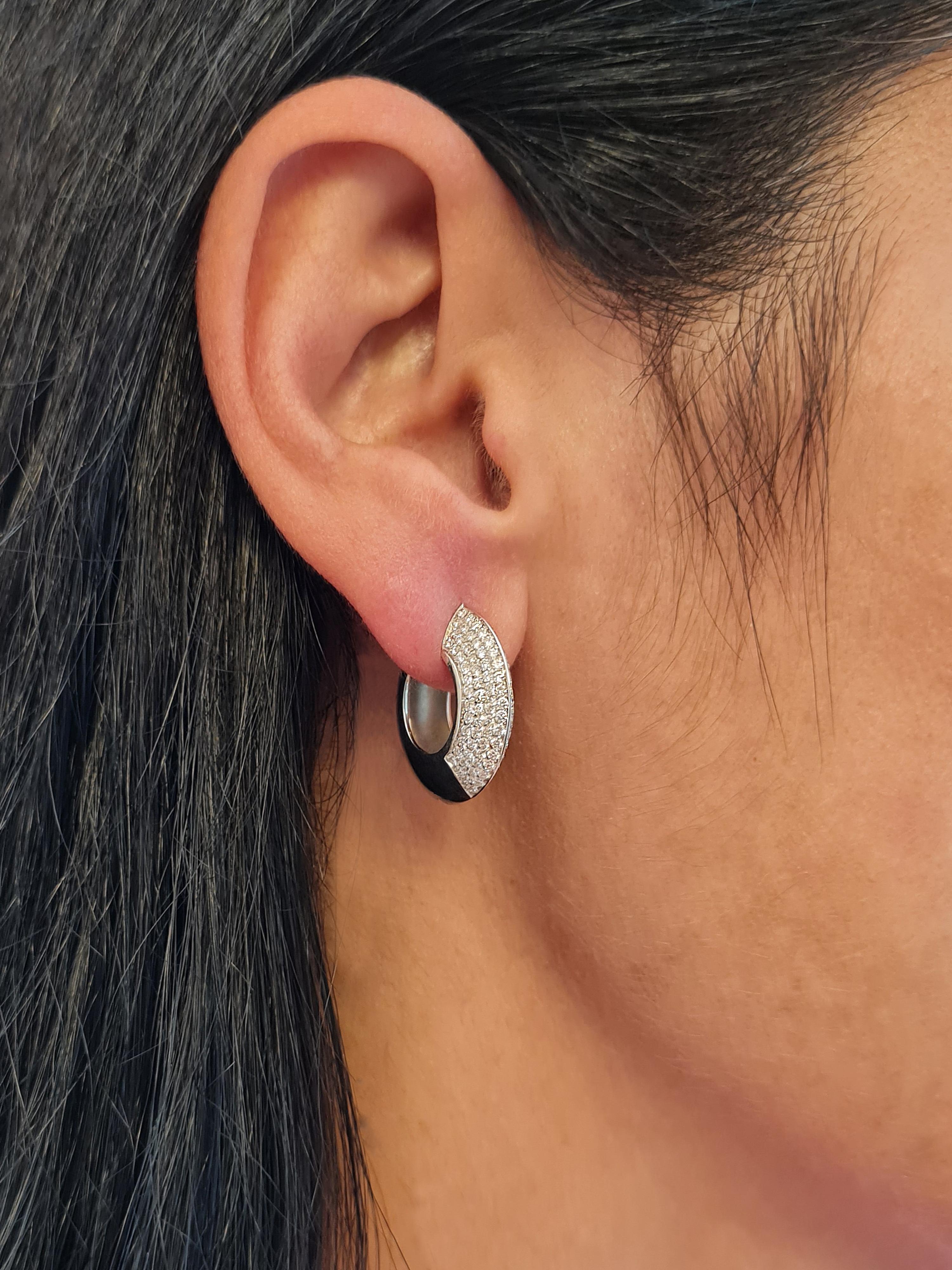 Women's or Men's 18 Kt White Gold and Diamonds Disc Shaped Hoop Earrings For Sale