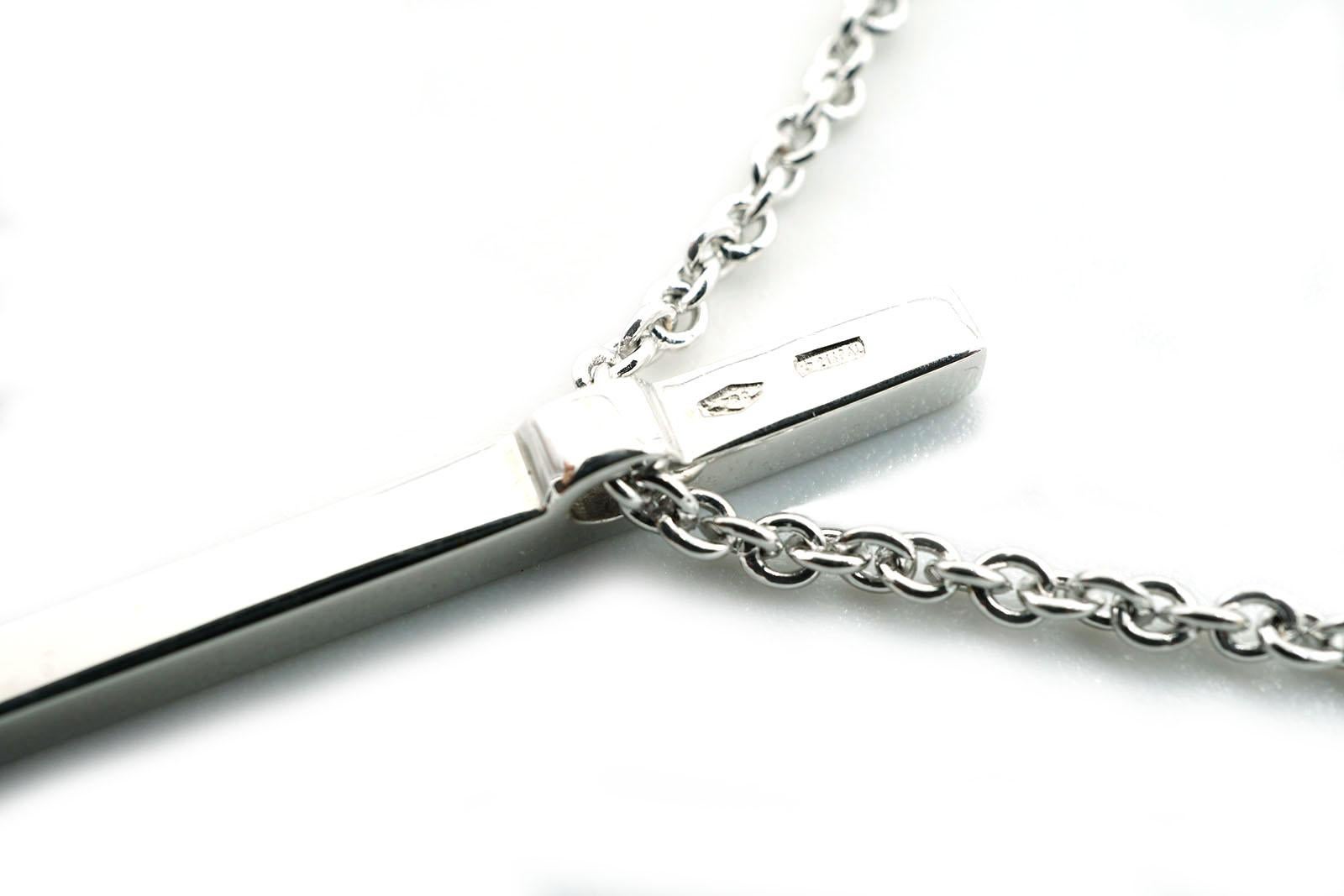 18 Kt White Gold and Diamonds Stick Bar Necklace In New Condition For Sale In Cattolica, IT