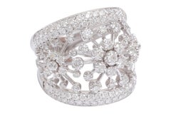 18 Kt Weißgold Artisanal Diamant Blumen Ring