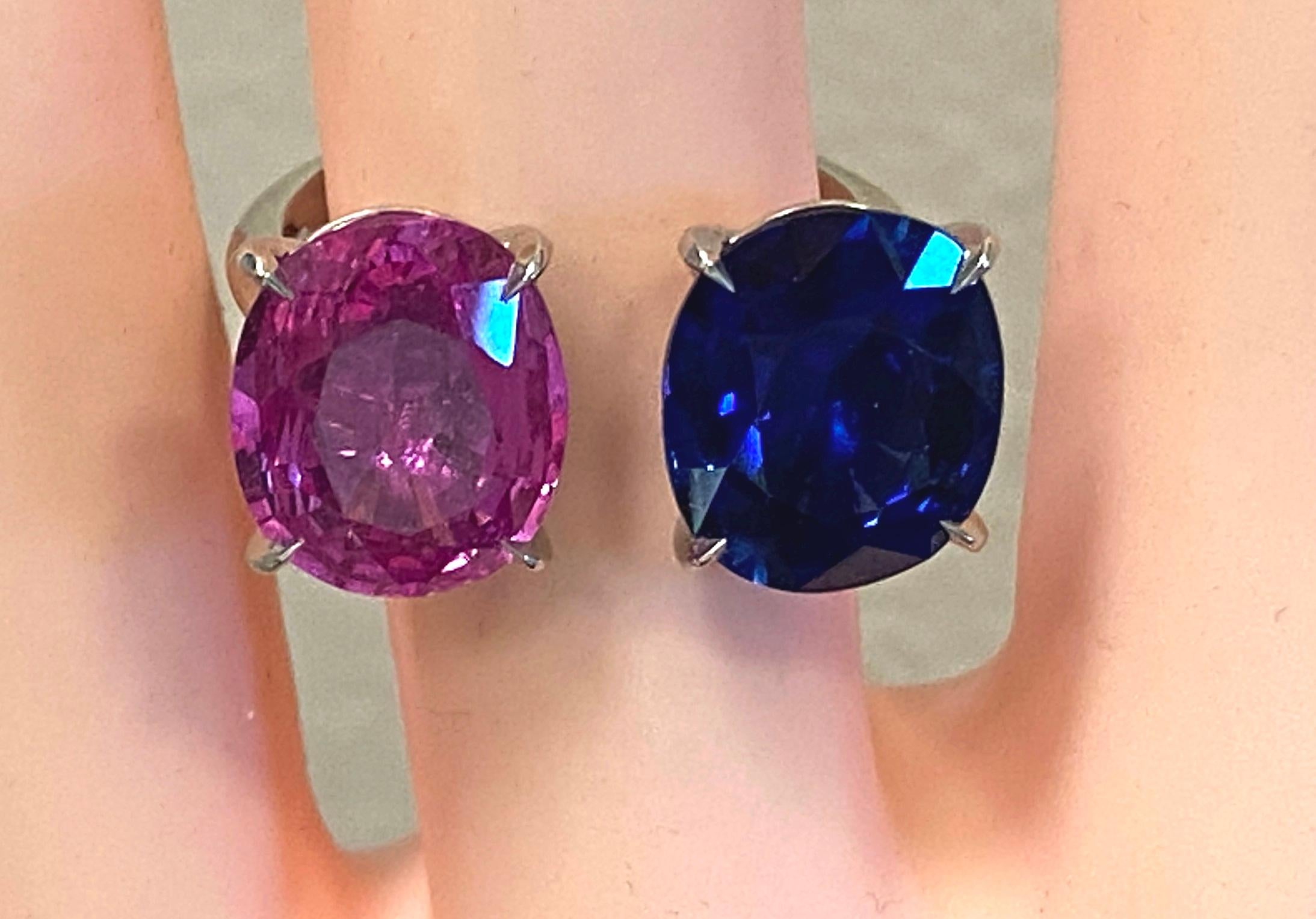 18 Karat White Gold Blue and Pink Sapphire Ring For Sale 4