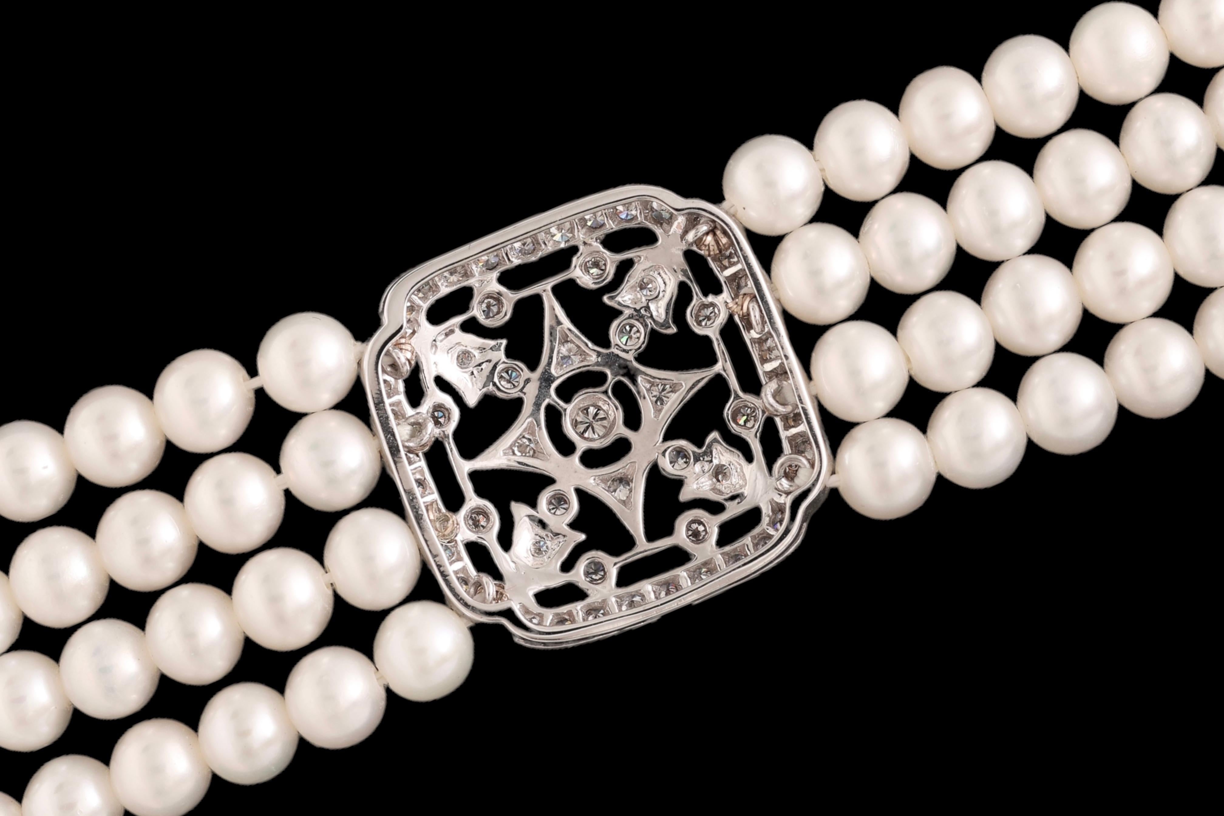 18 kt. White Gold Bracelet with 4 Rows of Pearls and 1.06 ct. Diamonds For Sale 1