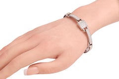 18 kt. White Gold Bracelet with 4.77 ct. Pavé set Diamonds