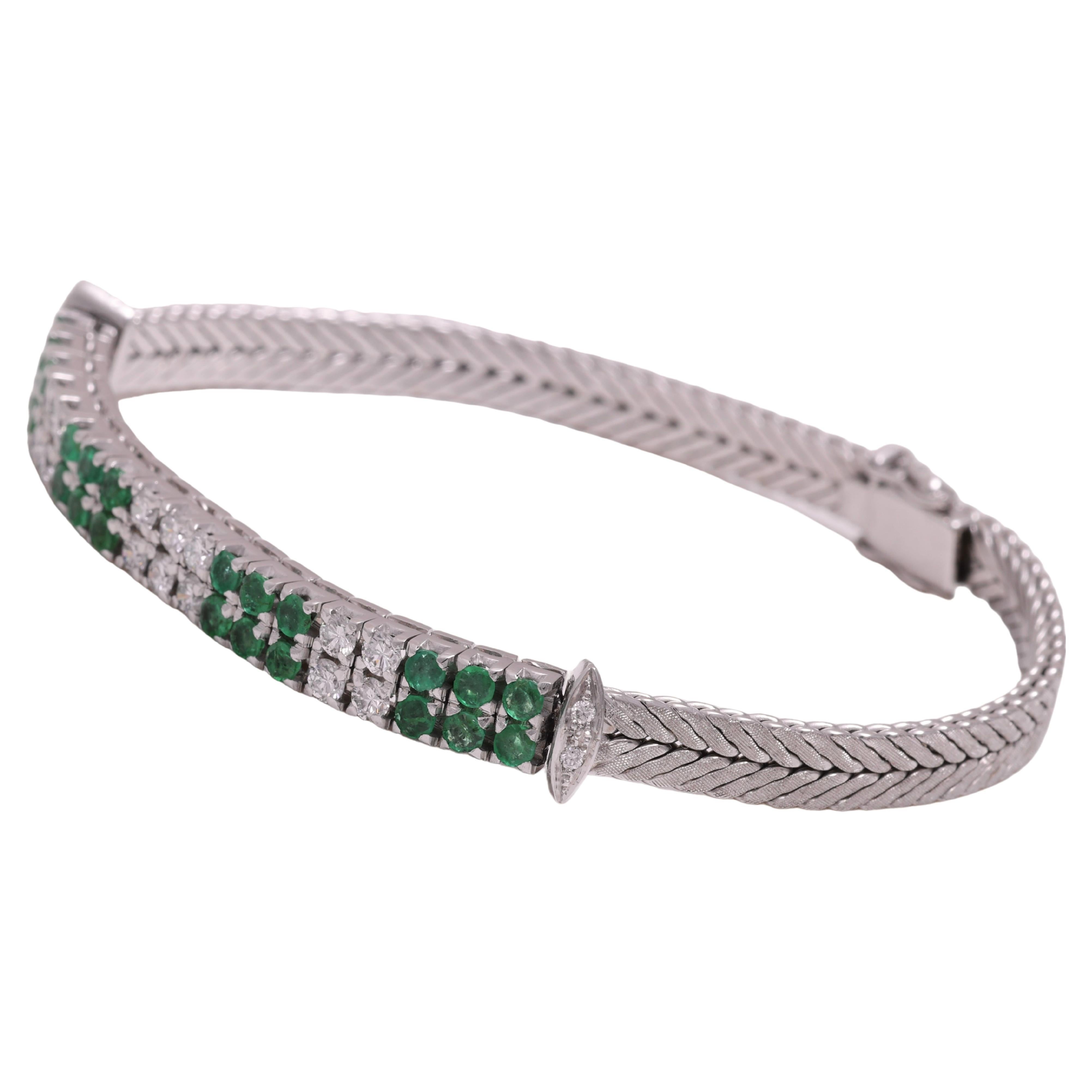 18 kt. White Gold Bracelet With Emeralds and 1.04 ct. Diamonds For Sale