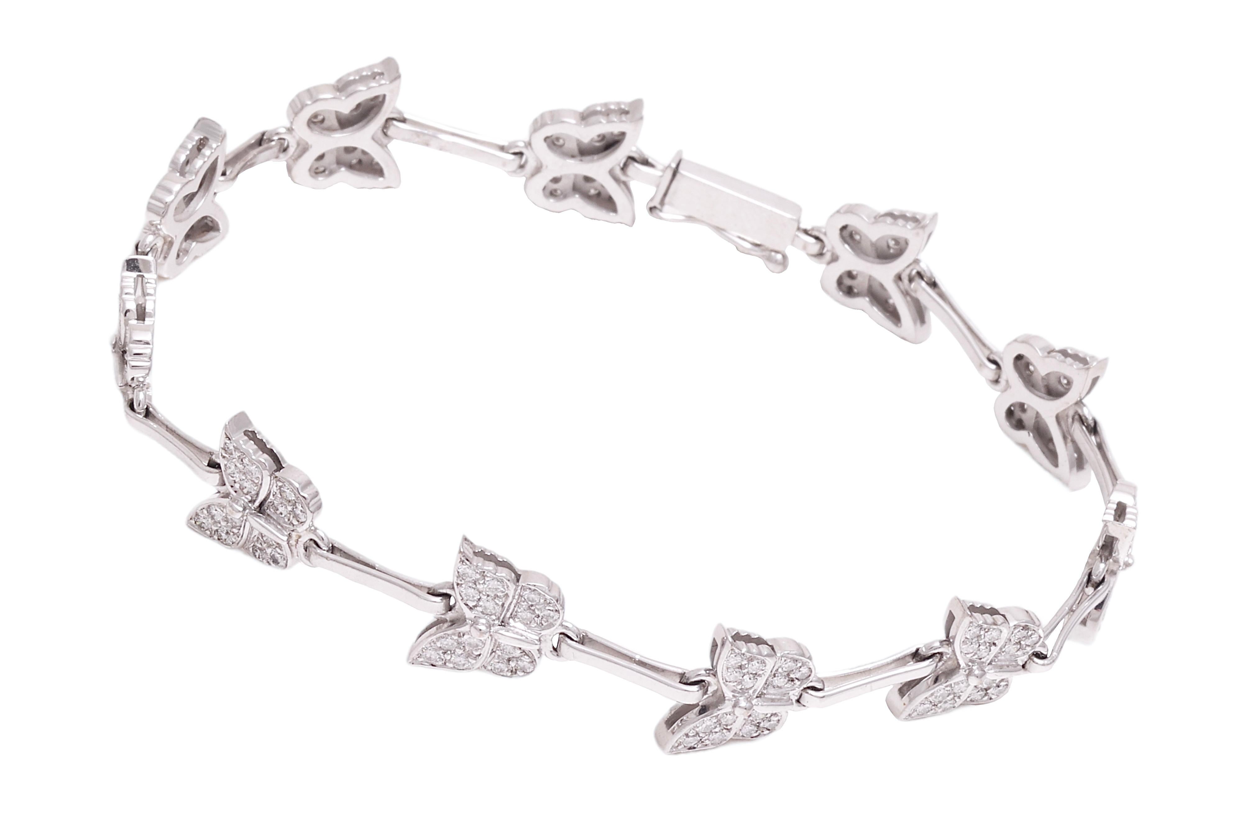 Modern  18 kt. White Gold Butterfly Bracelet Set with 1.32 ct. Diamonds For Sale